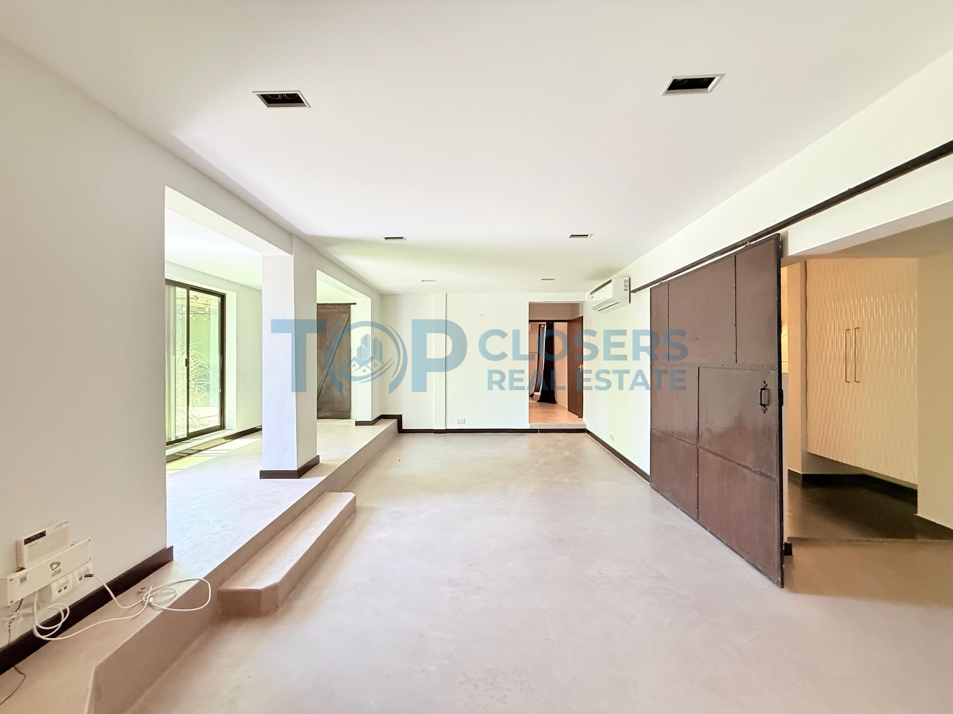3 Payments | Private Front Yard | Ground Floor - Image 2