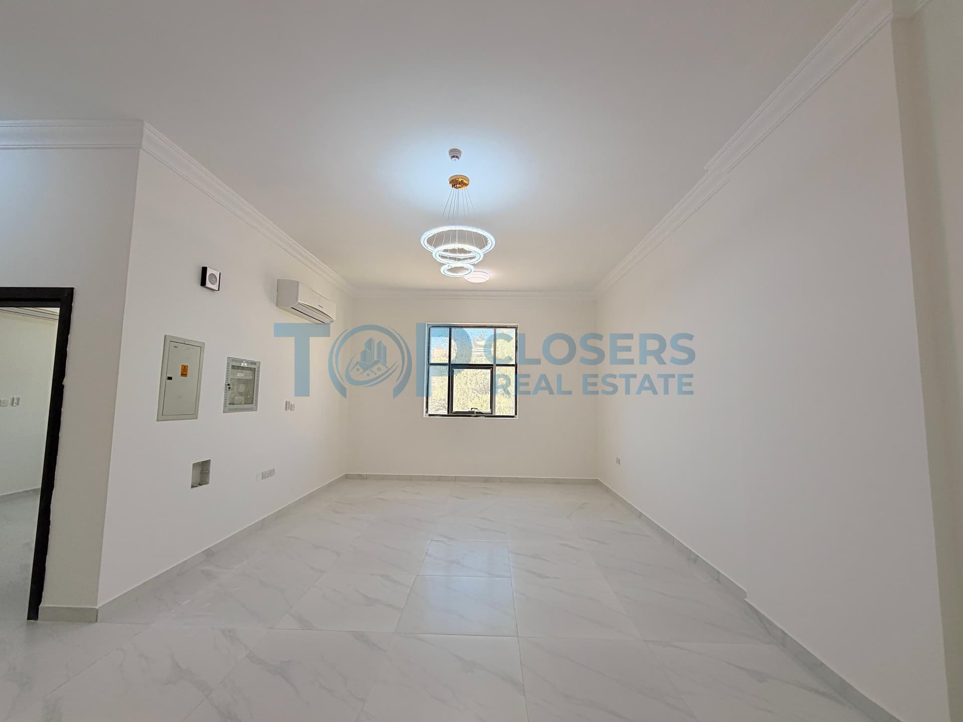 New Flat | Ready to Move In | Covered Parking - Image 1