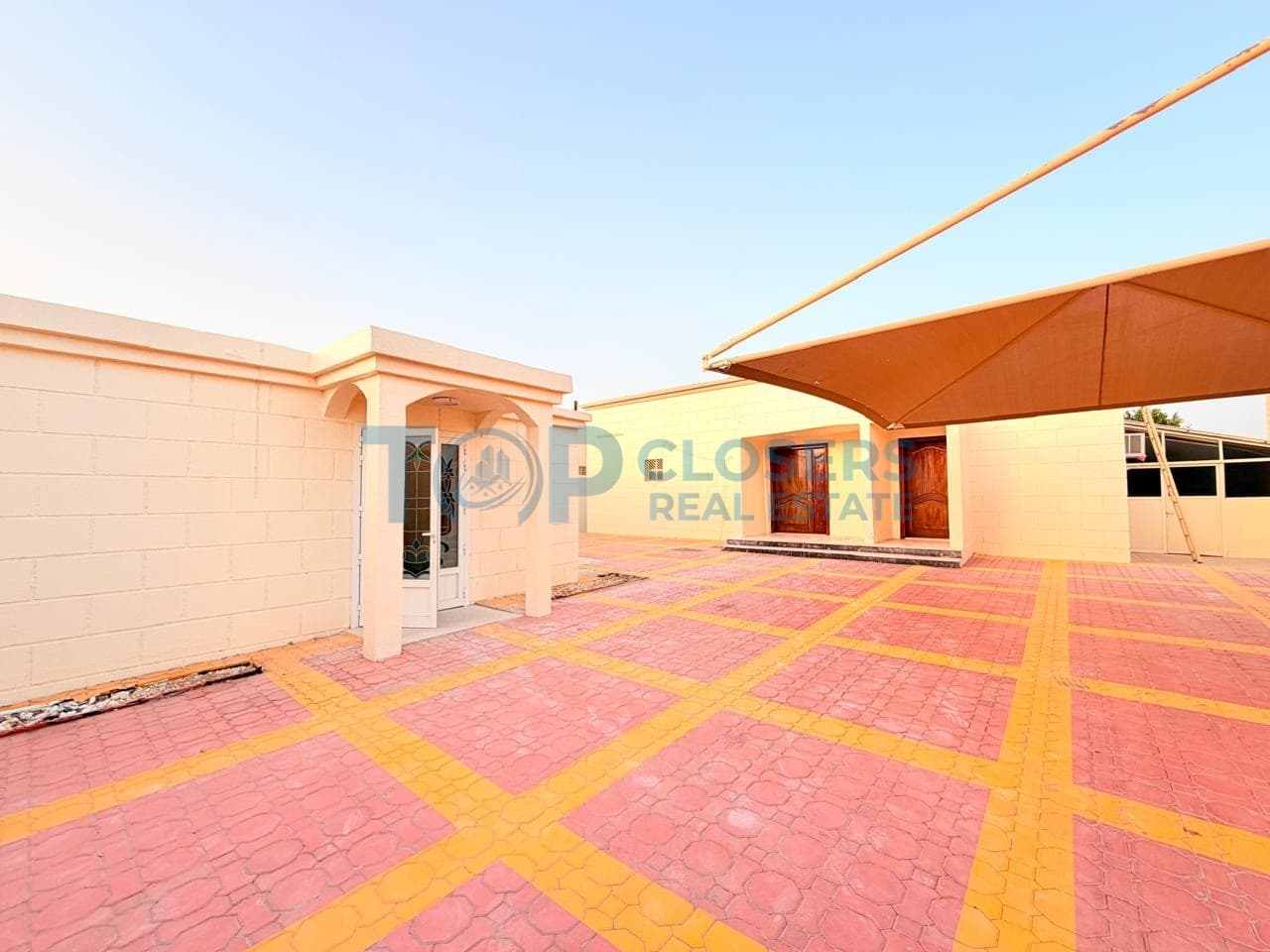 Including Water Electricity | Private Entrance - Image 2