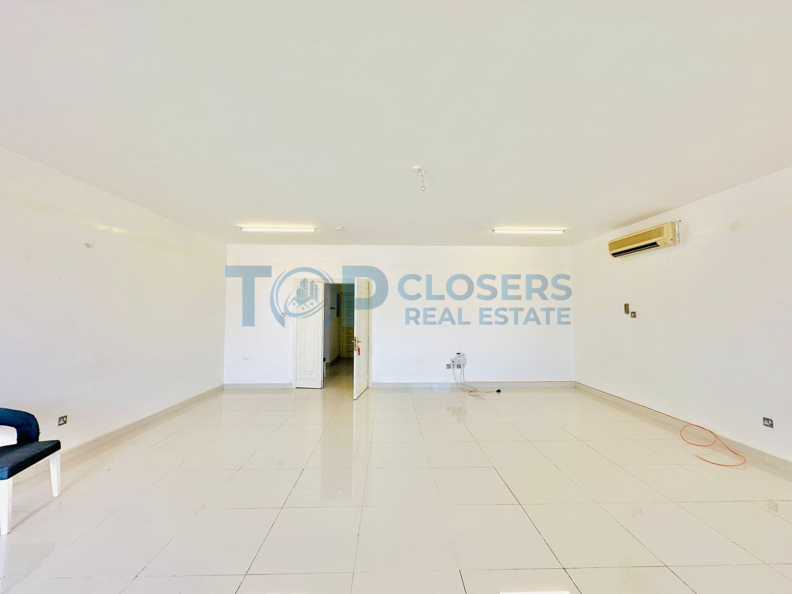 Balcony Near to Mall | Prime Location | Must See - Image 4