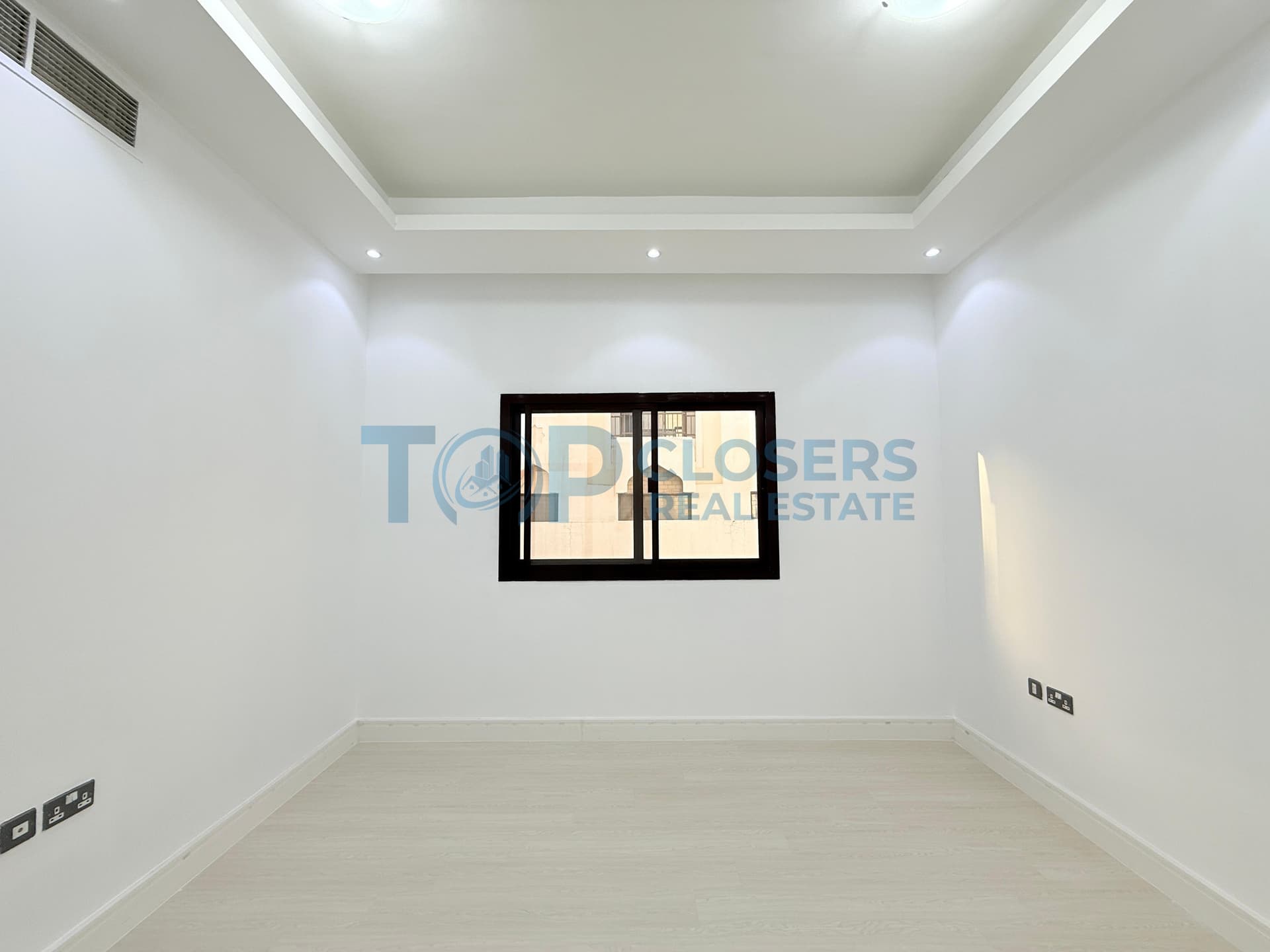 Neat N Clean | Prime Location | 4Payments| Must See - Image 3
