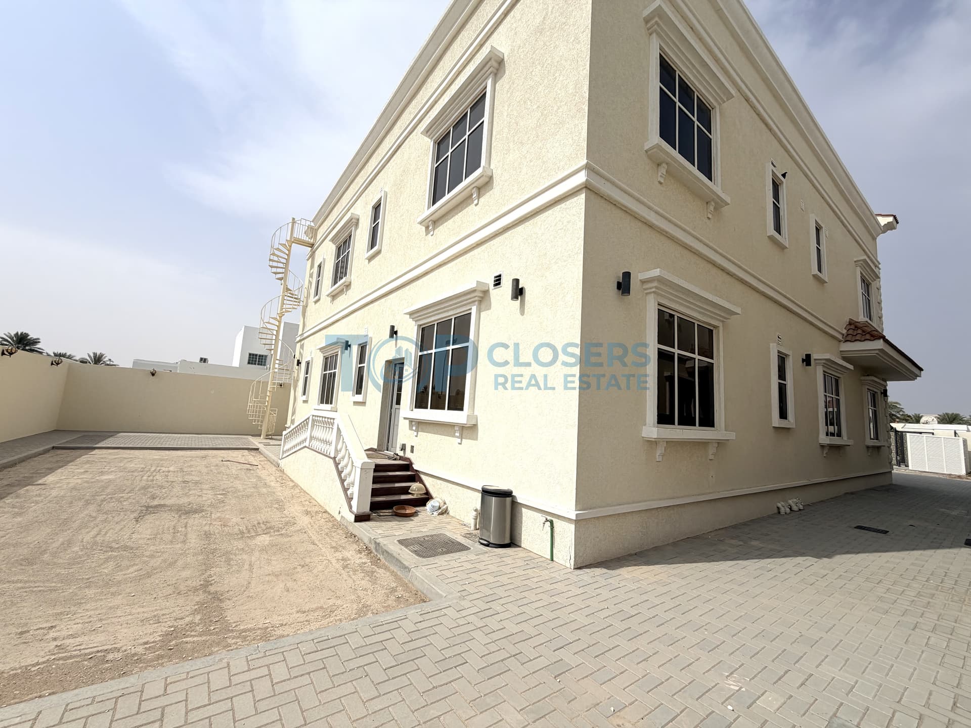 Listing Image 24