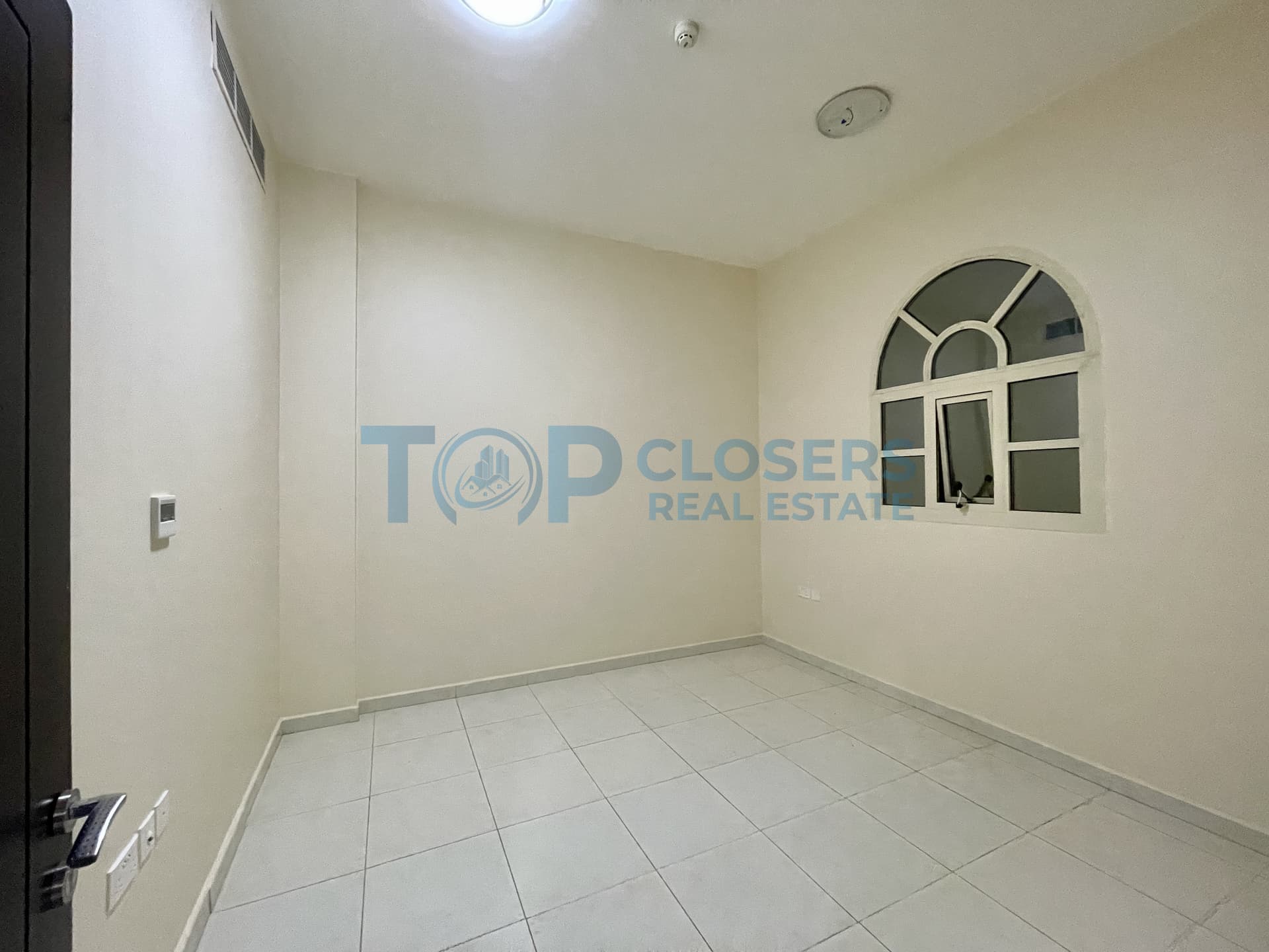 Basement Parking | Near Tawam and Burjeel Hospital - Image 2