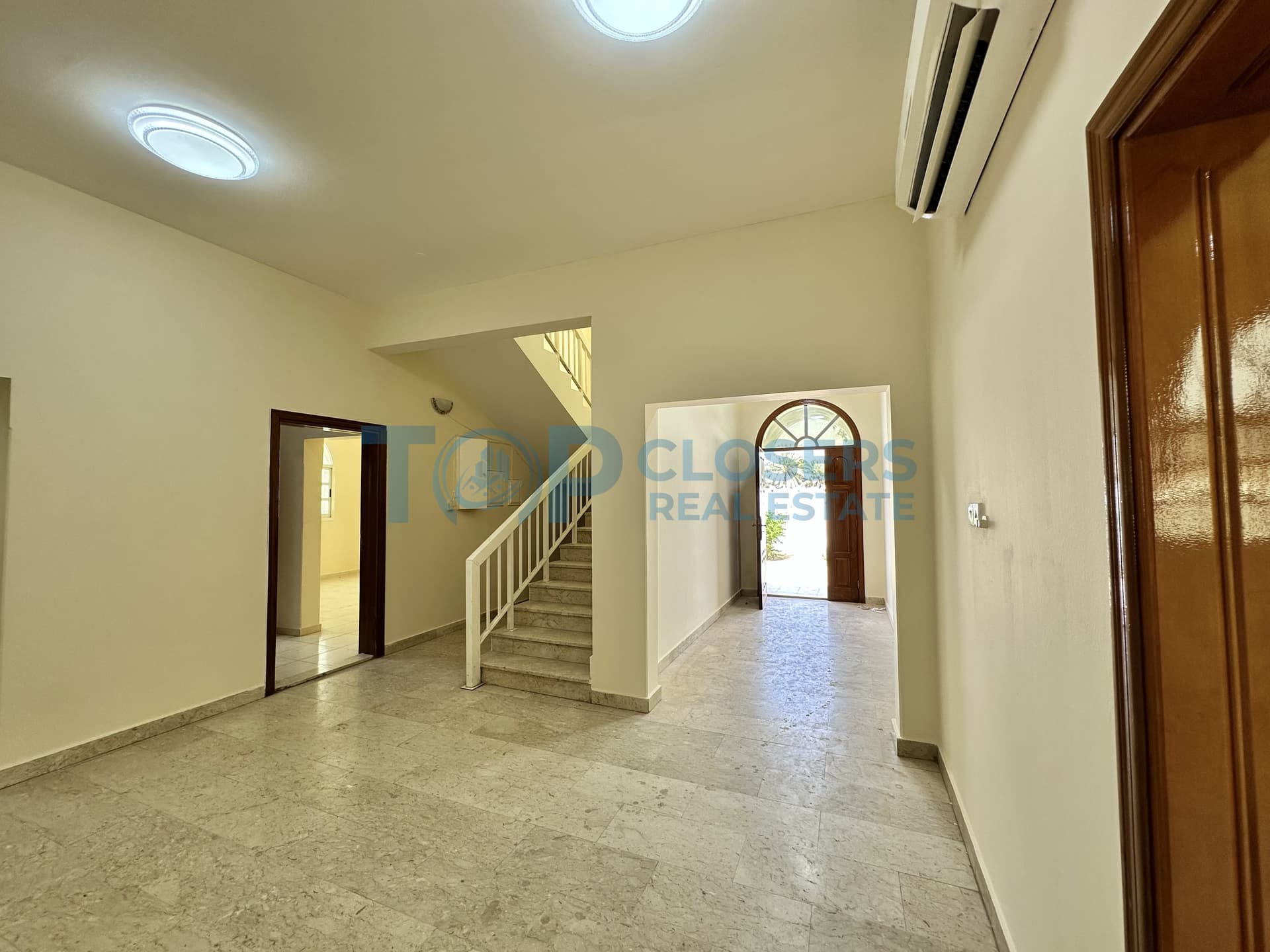 Private Yard / Private Entrance / Balconies / - Image 4