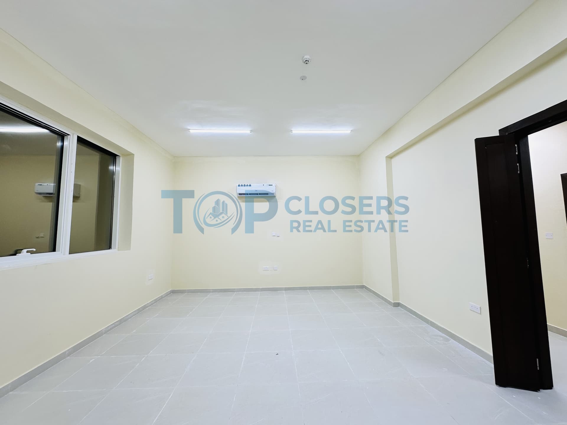Spacious Brand New | Near Tawam Hospital | Near Market - Image 1