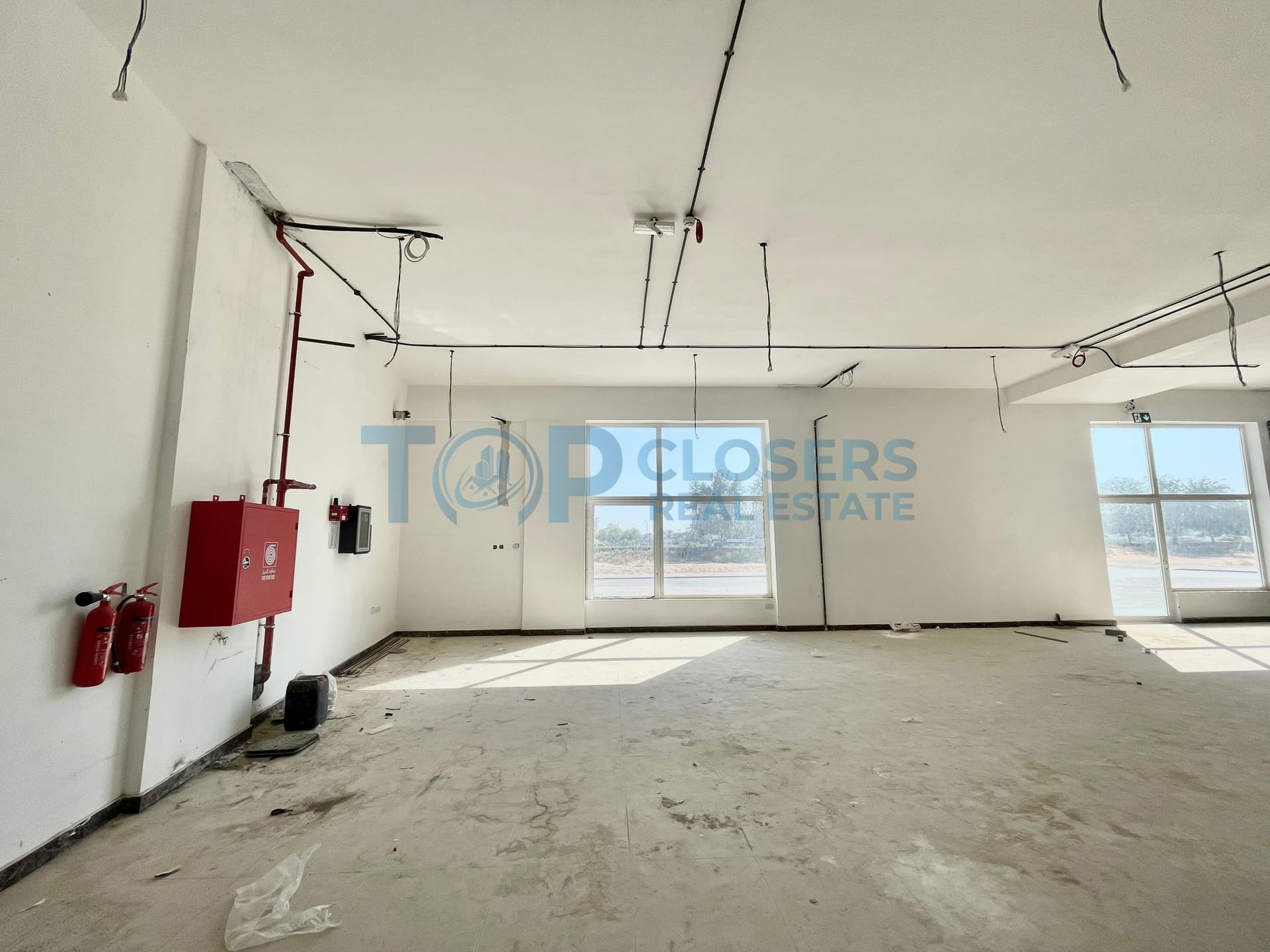 Main Street |950sqm | 3 Floors | Supermarket | - Image 4