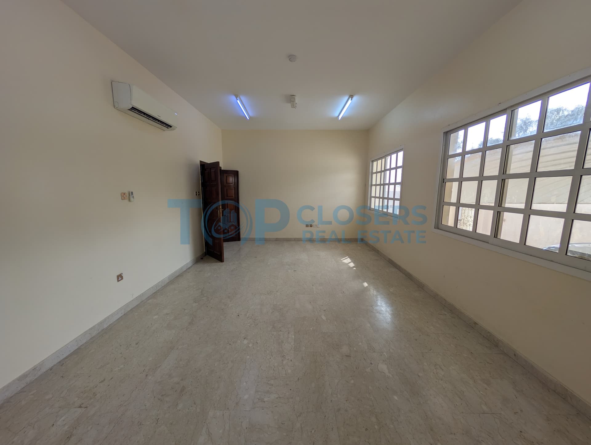 Separate Entrance | Peaceful Community | Near Park - Image 1