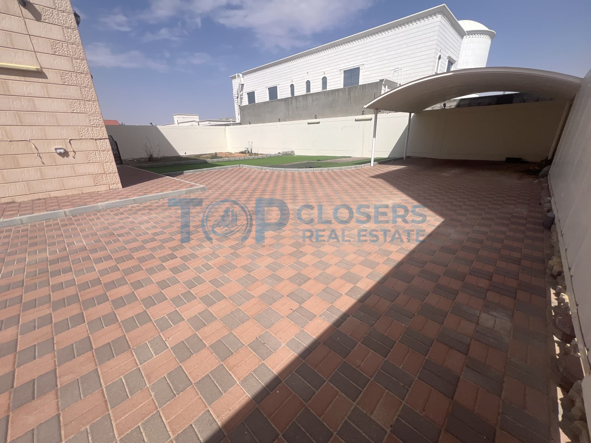 Second Tenant Villa - Image 2