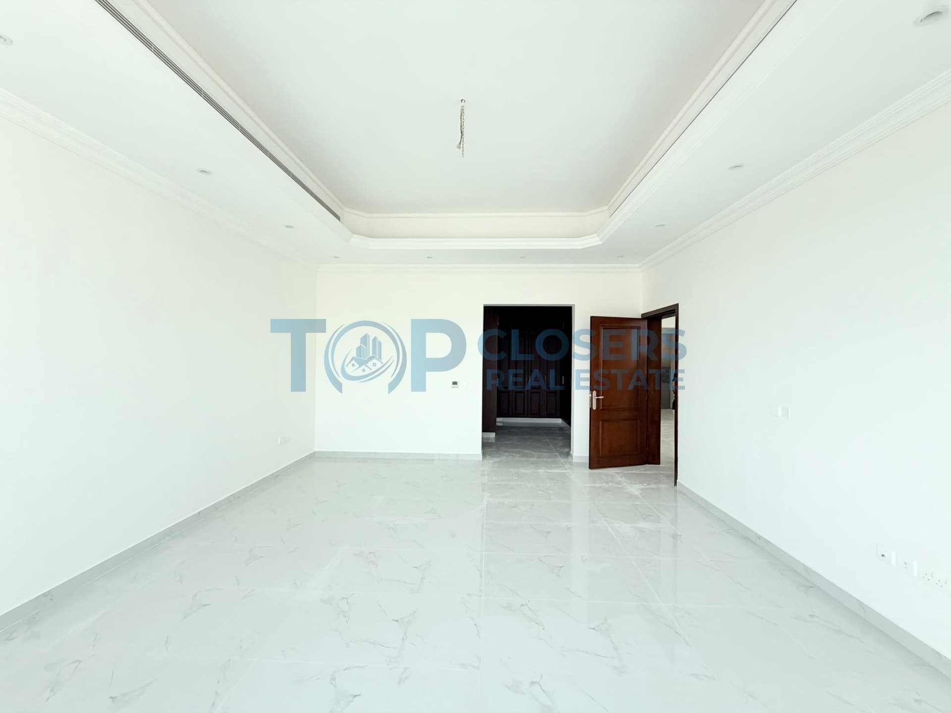 Luxurious Villa | Private Yard | Driver Room - Image 4