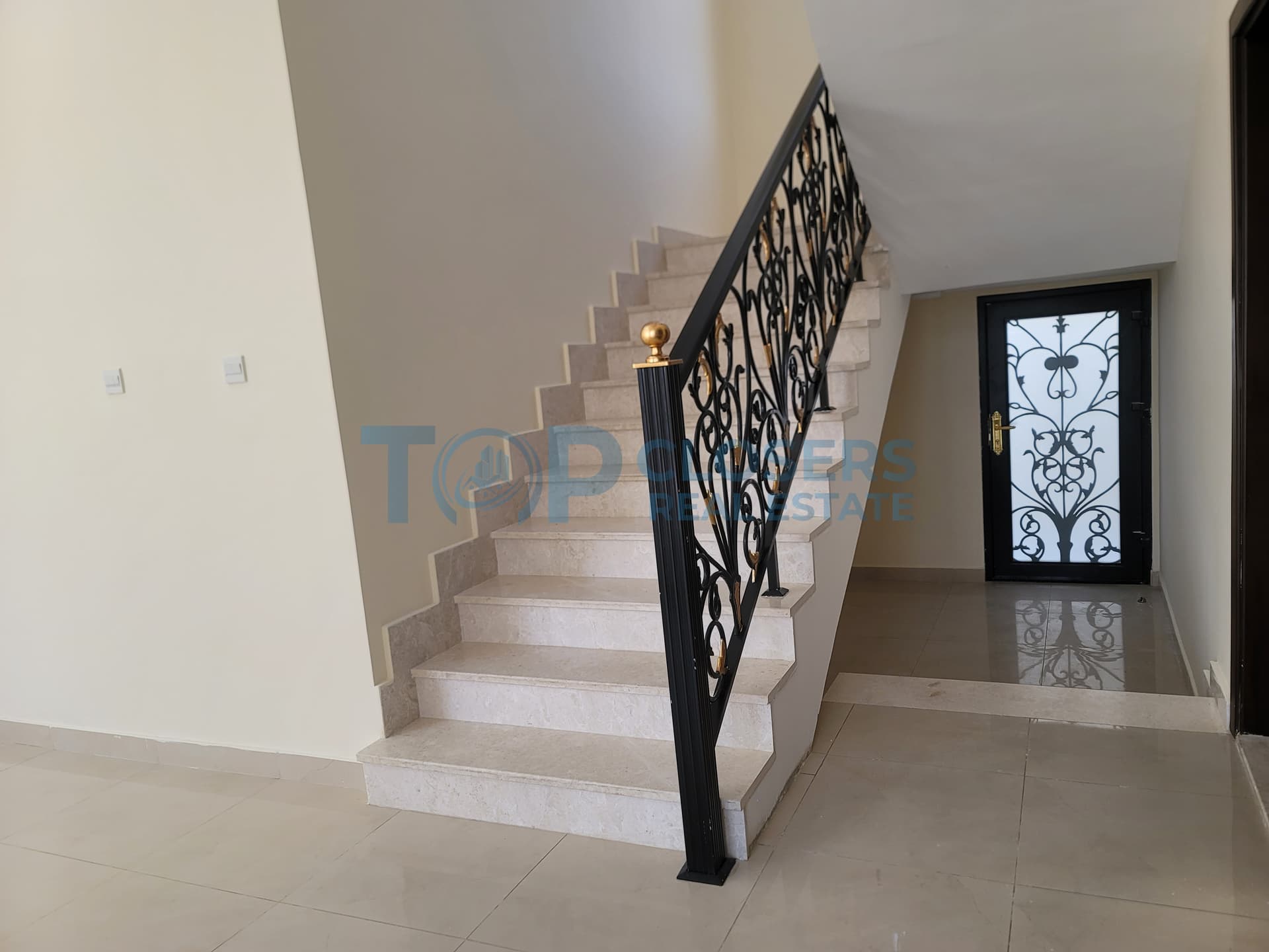 Second Tenant Villa | Easy Location | Balcony - Image 4