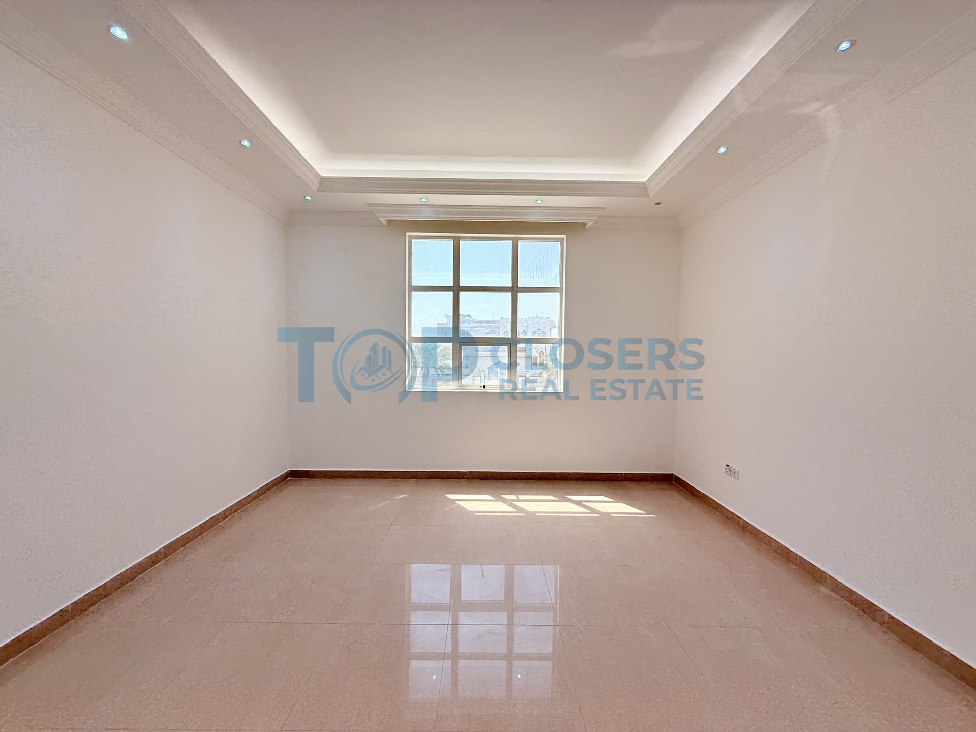 5BED Villa | Huge Yard | Driver Room| Maids Room - Image 3