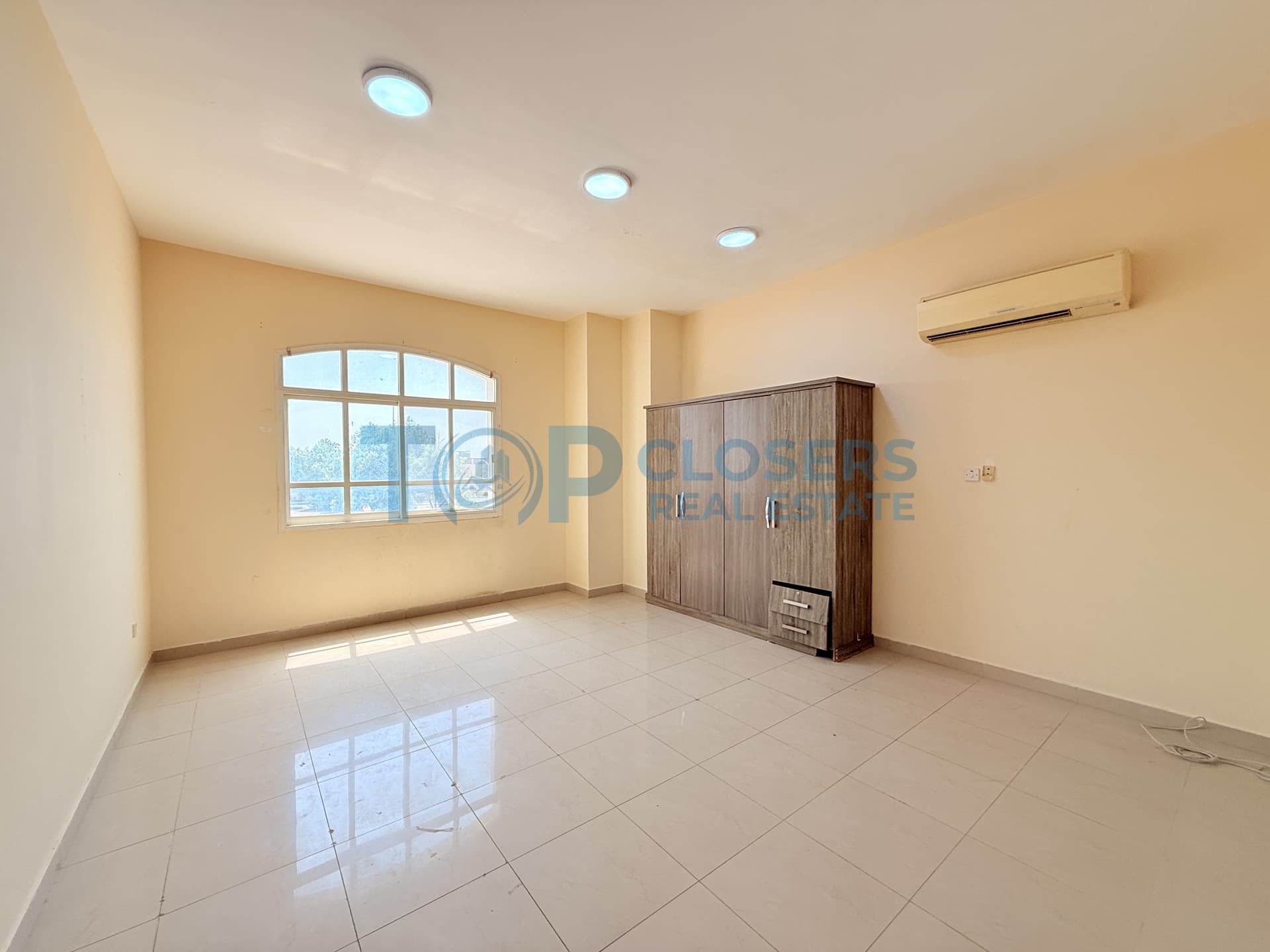 2BHK | Good Price | Prime Location | Covered Parking - Image 1