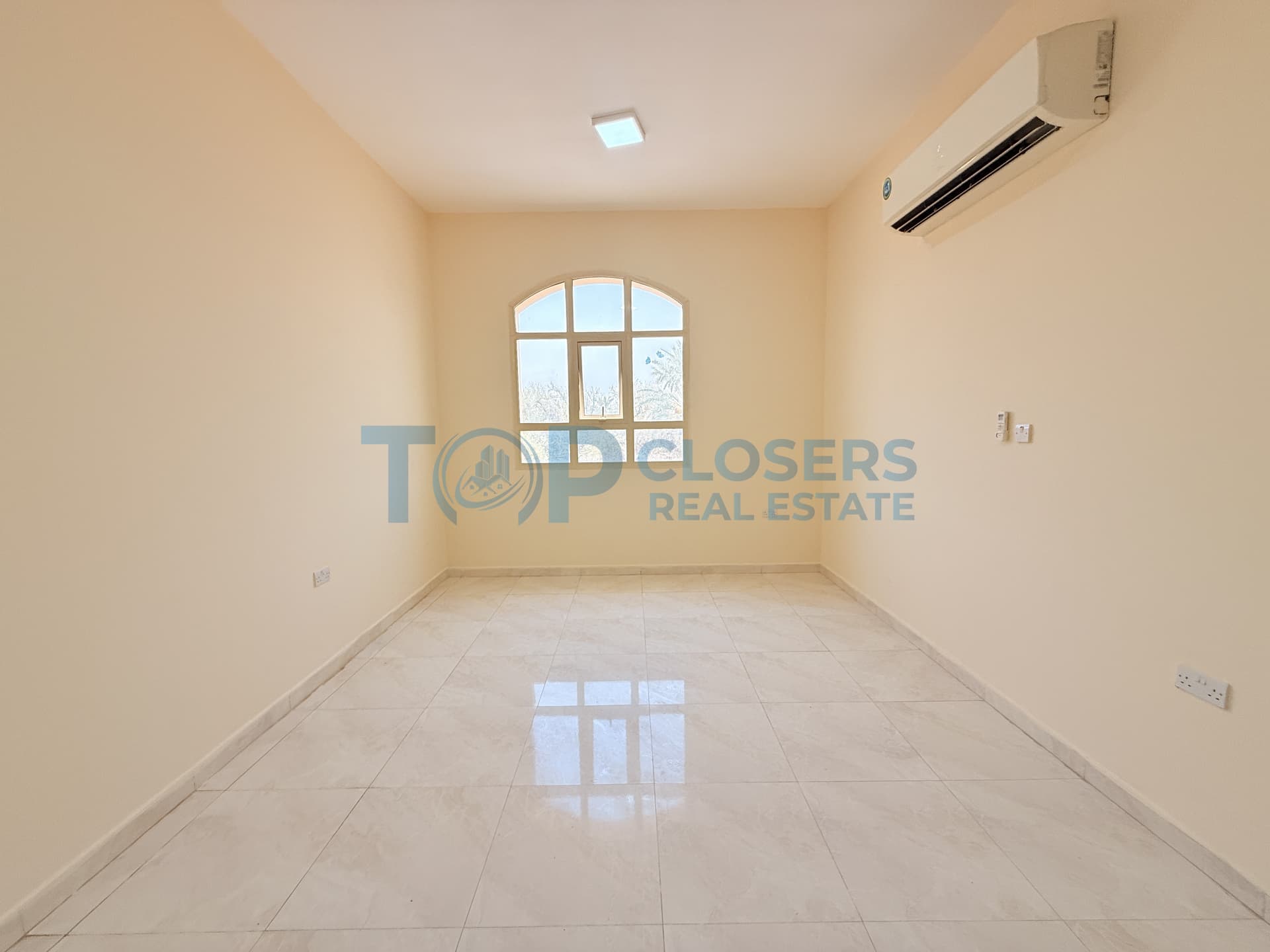Spacious Apartment | Good Price | Basement Parking - Image 1