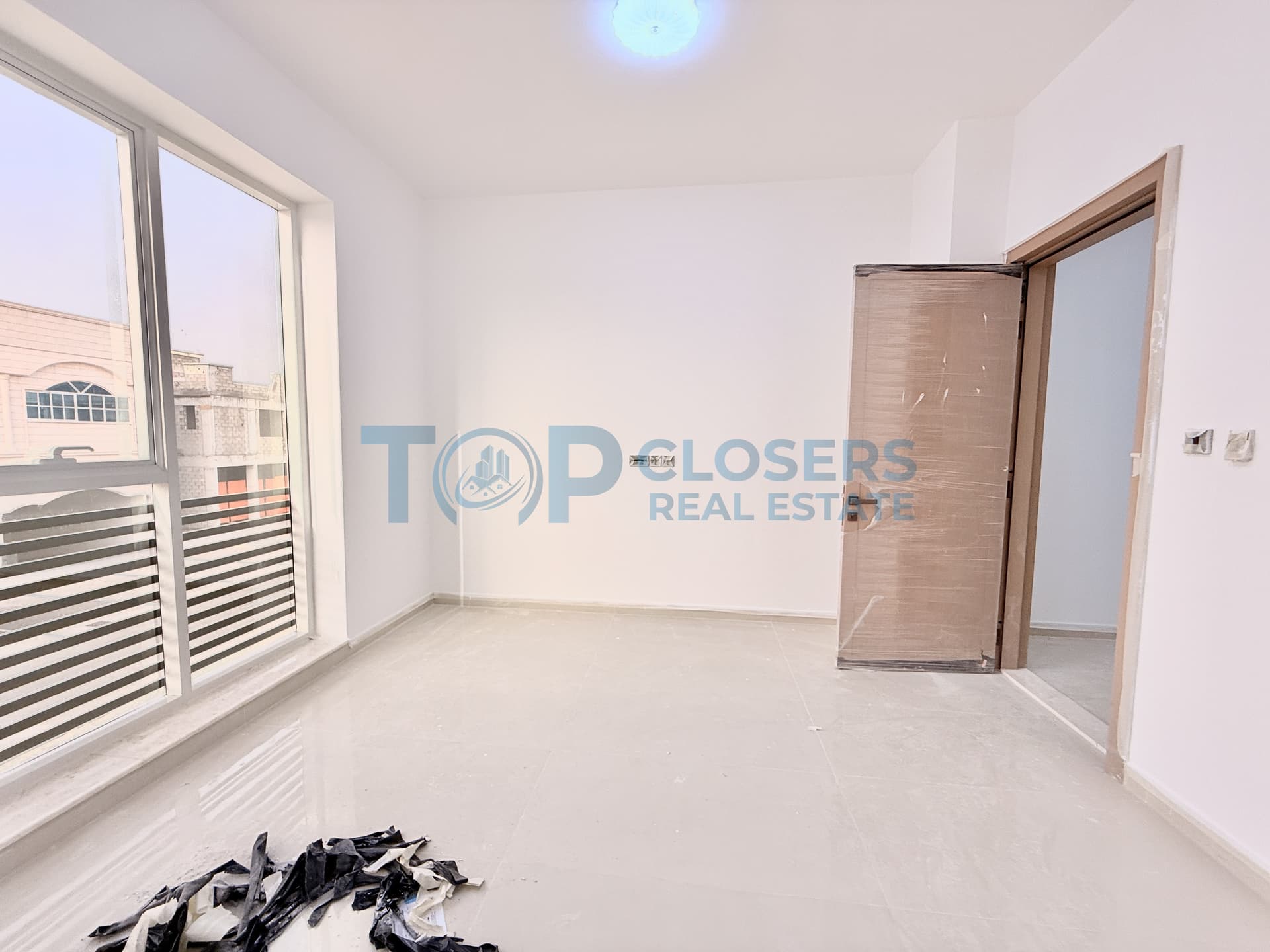 1BHK Brand New | Prime Location | Basement Parking - Image 1