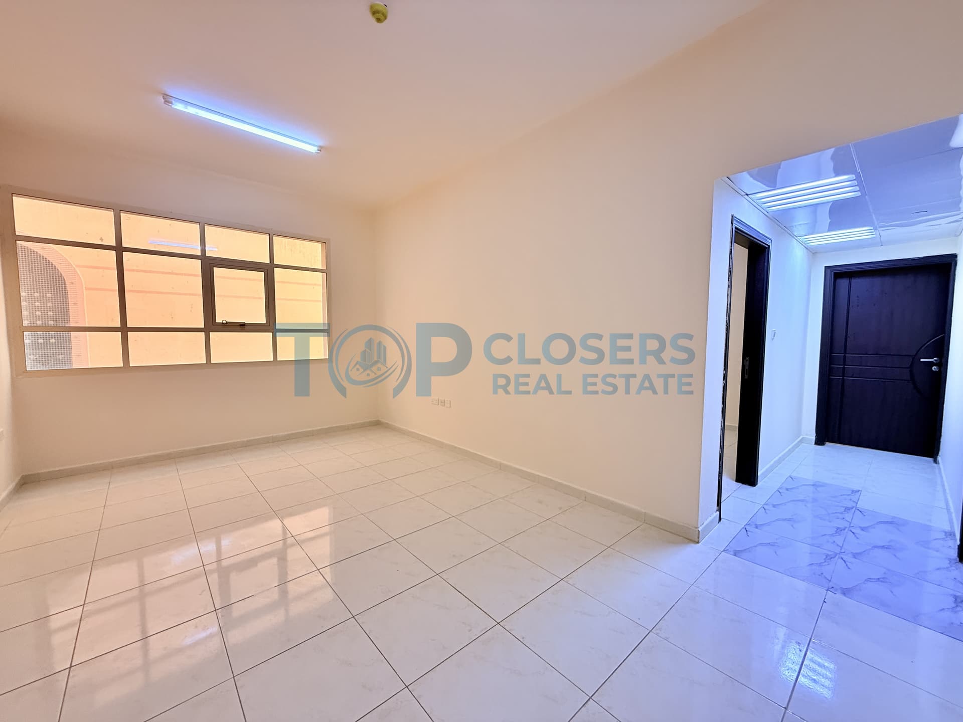 Spacious Apartment | Elevator | Basement Parking - Image 1