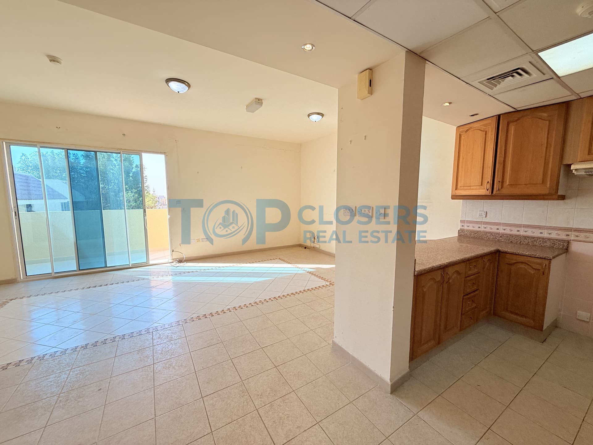 Spacious Studio | Gated Community | Gym & Pool - Image 4