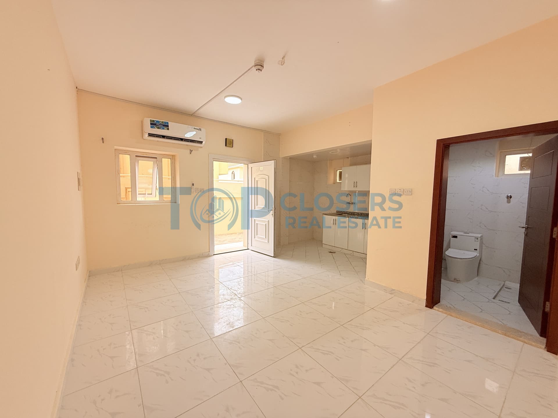 Private Entrance | Tawteeq Contract | Covered Parking - Image 1