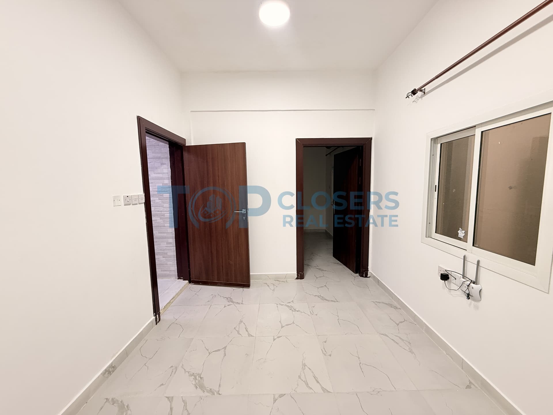 1BHK Monthly | Include Utilities | Small Yard | - Image 1