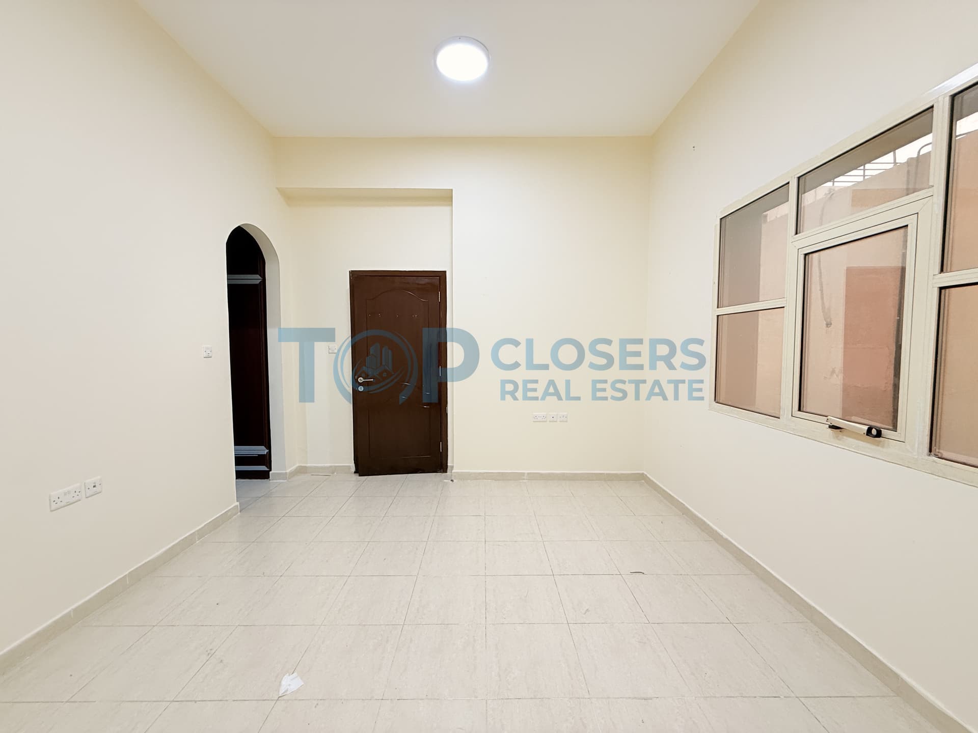 1BHK | Include Water And Electricity | Basement Parking - Image 1