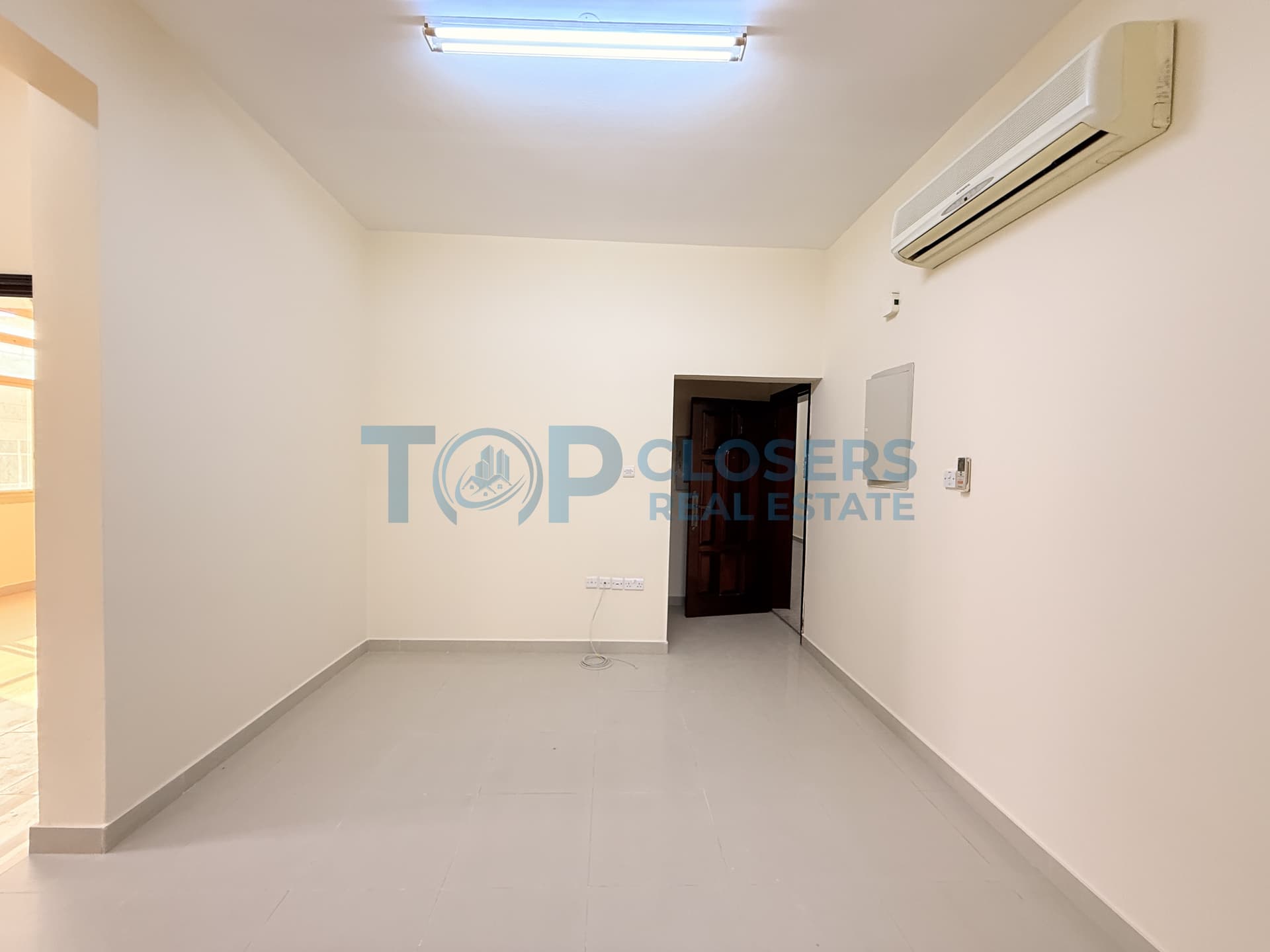 Spacious Apartment | Big Malis | Covered Parking - Image 4
