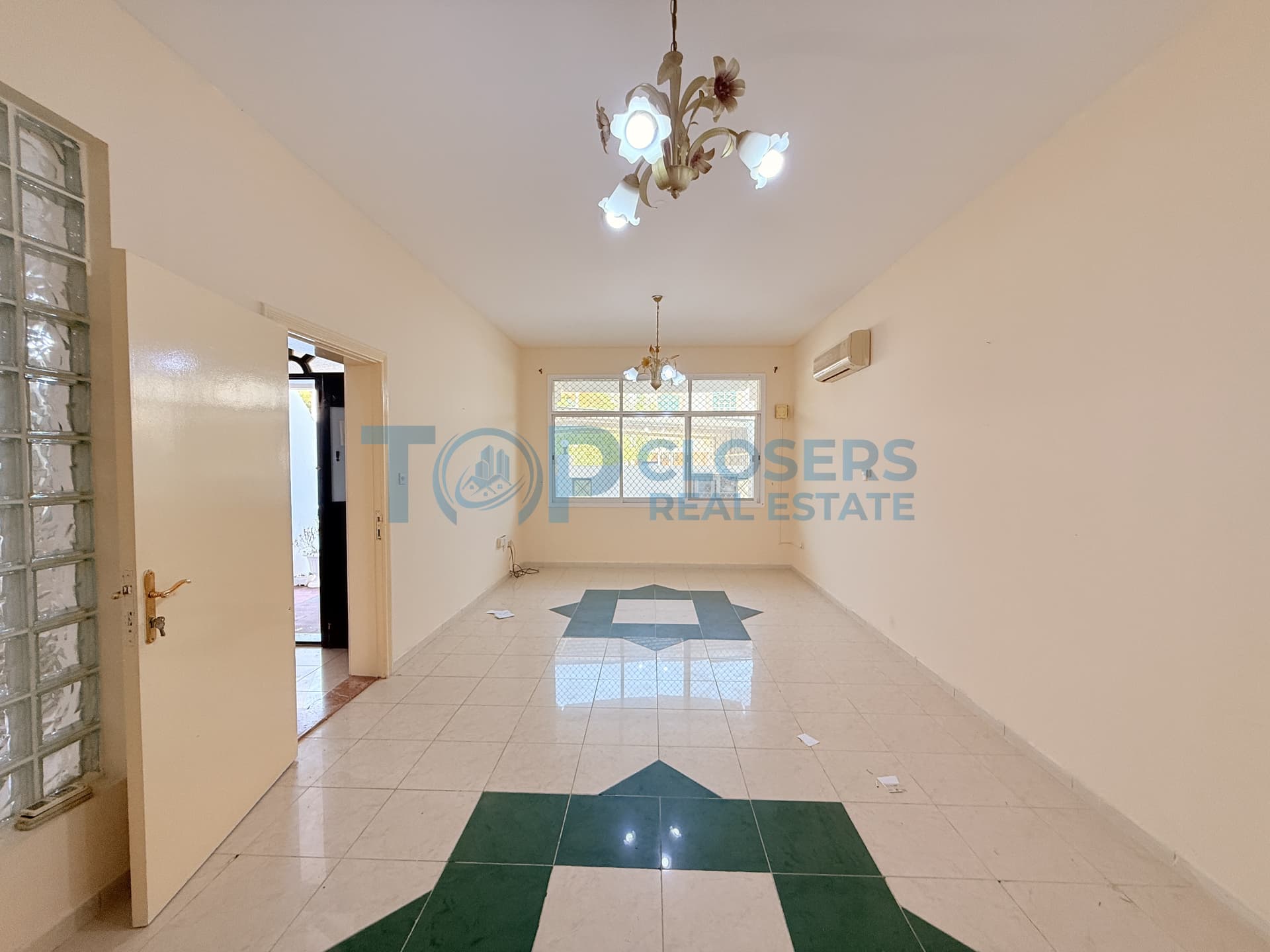 Duplex Villa | Good Location | Covered Parking - Image 3