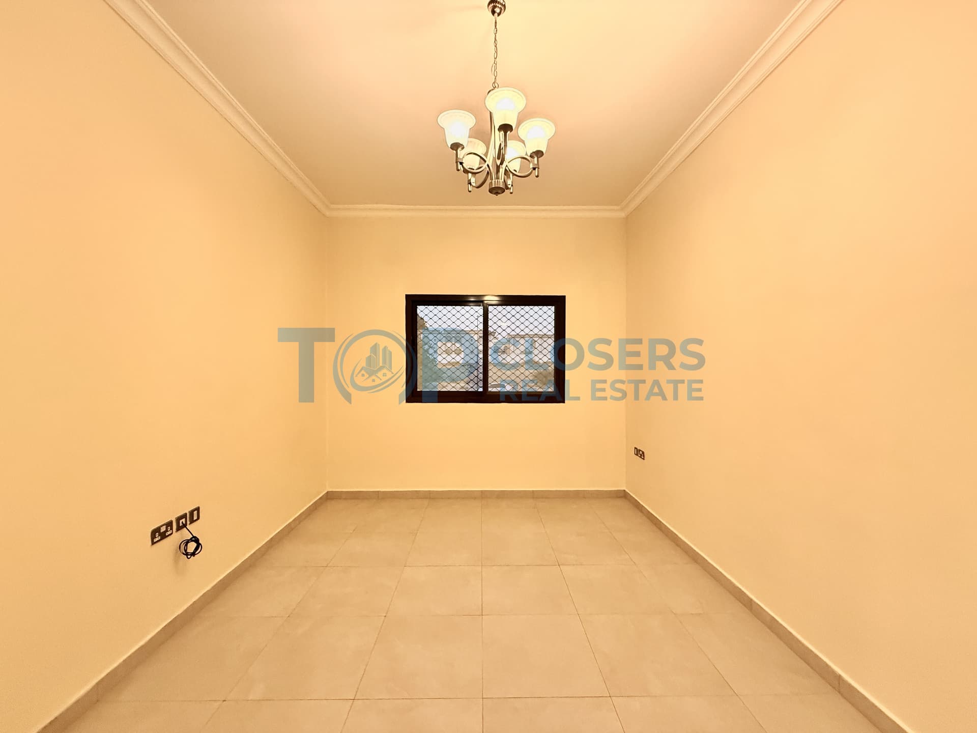 Spacious Apartment | Elevator | Basement Parking - Image 4