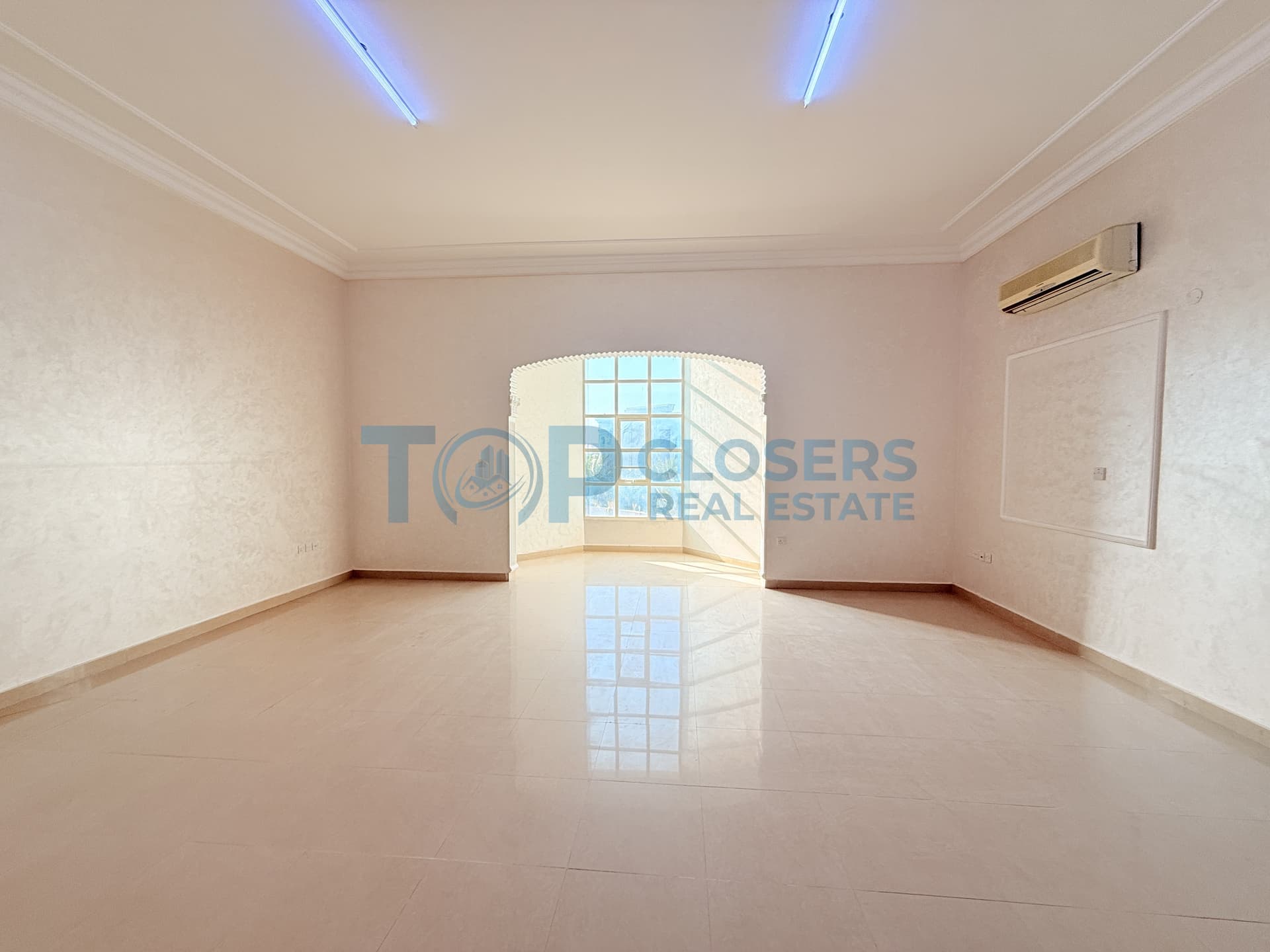 Spacious 1BHK | Monthly Pay| Including Utilities - Image 1