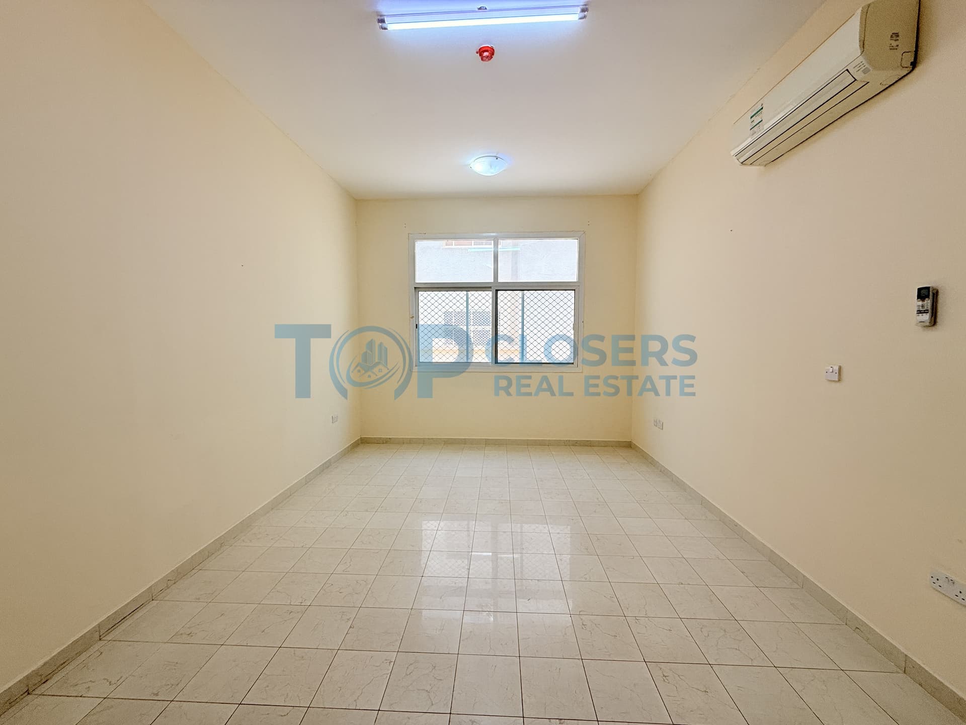 Spacious Apartment | Elevator | Basement Parking - Image 1