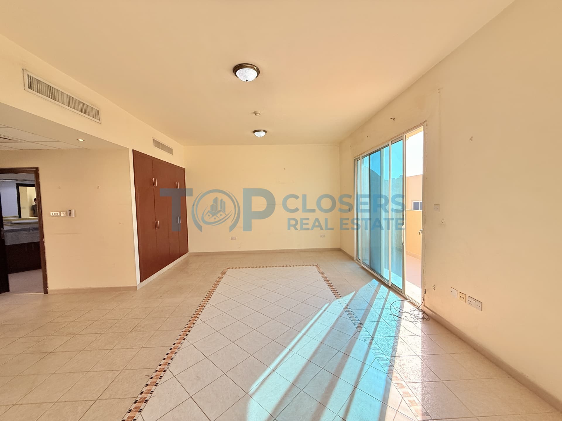 Spacious Studio | Gated Community | Gym & Pool - Image 3