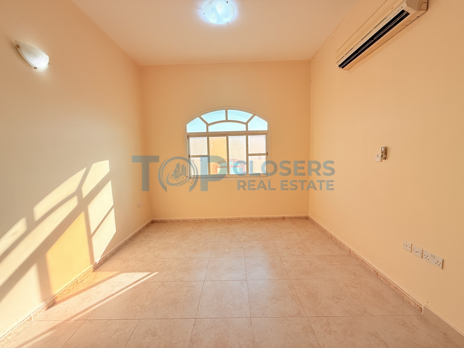 2BHK Spacious Apartment | Elevator | Covered Parking - Image 1