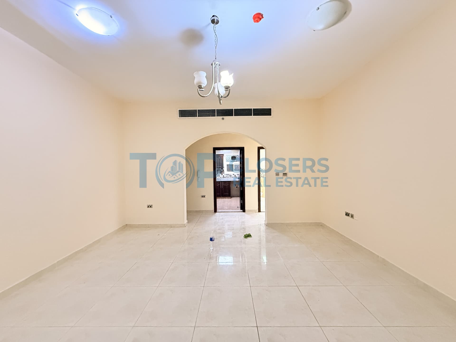 Spacious Apartment | Elevator | Basement Parking - Image 1