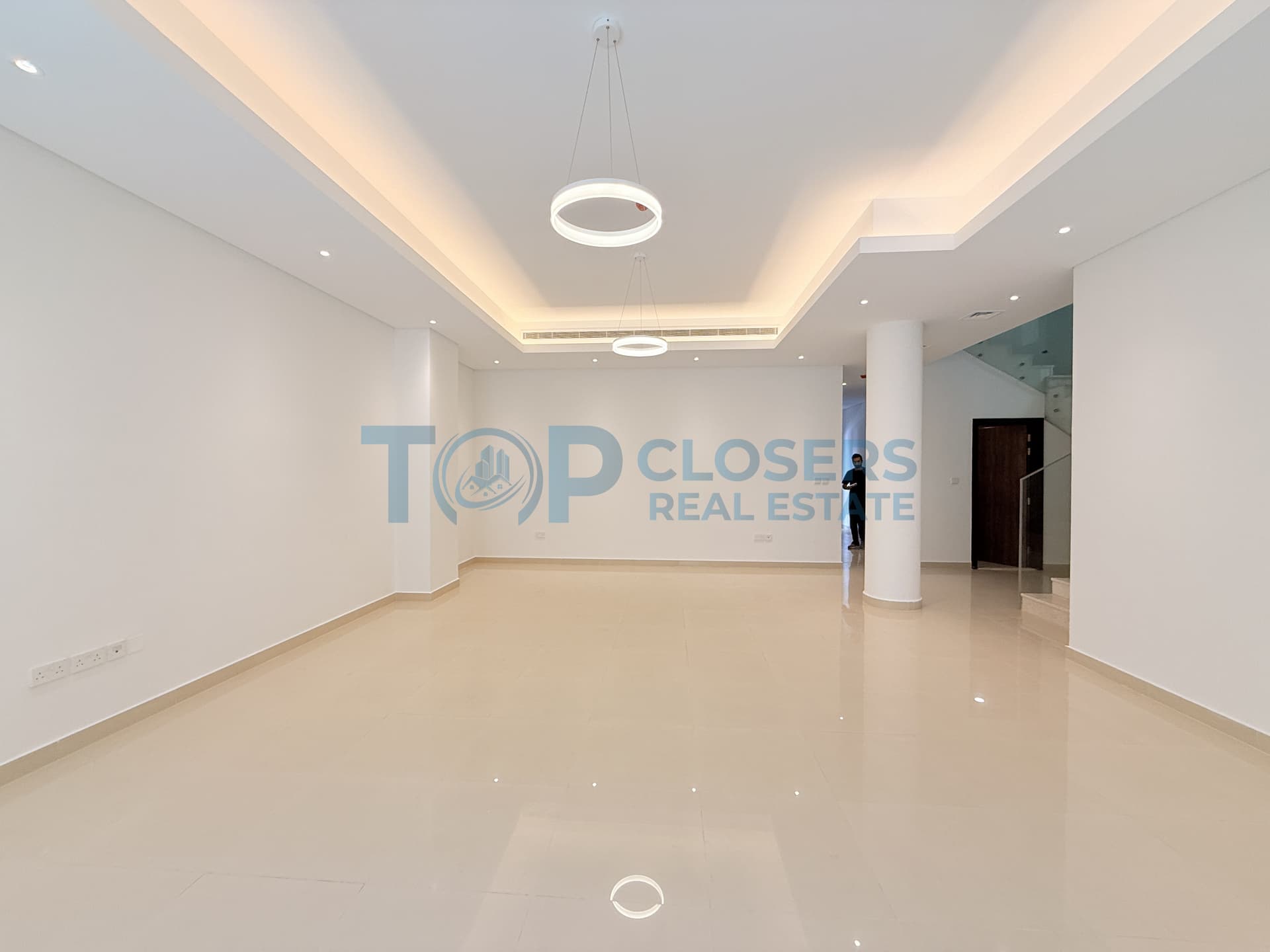 5BED Villa | Gated Community | Maids Room | Gym - Image 3