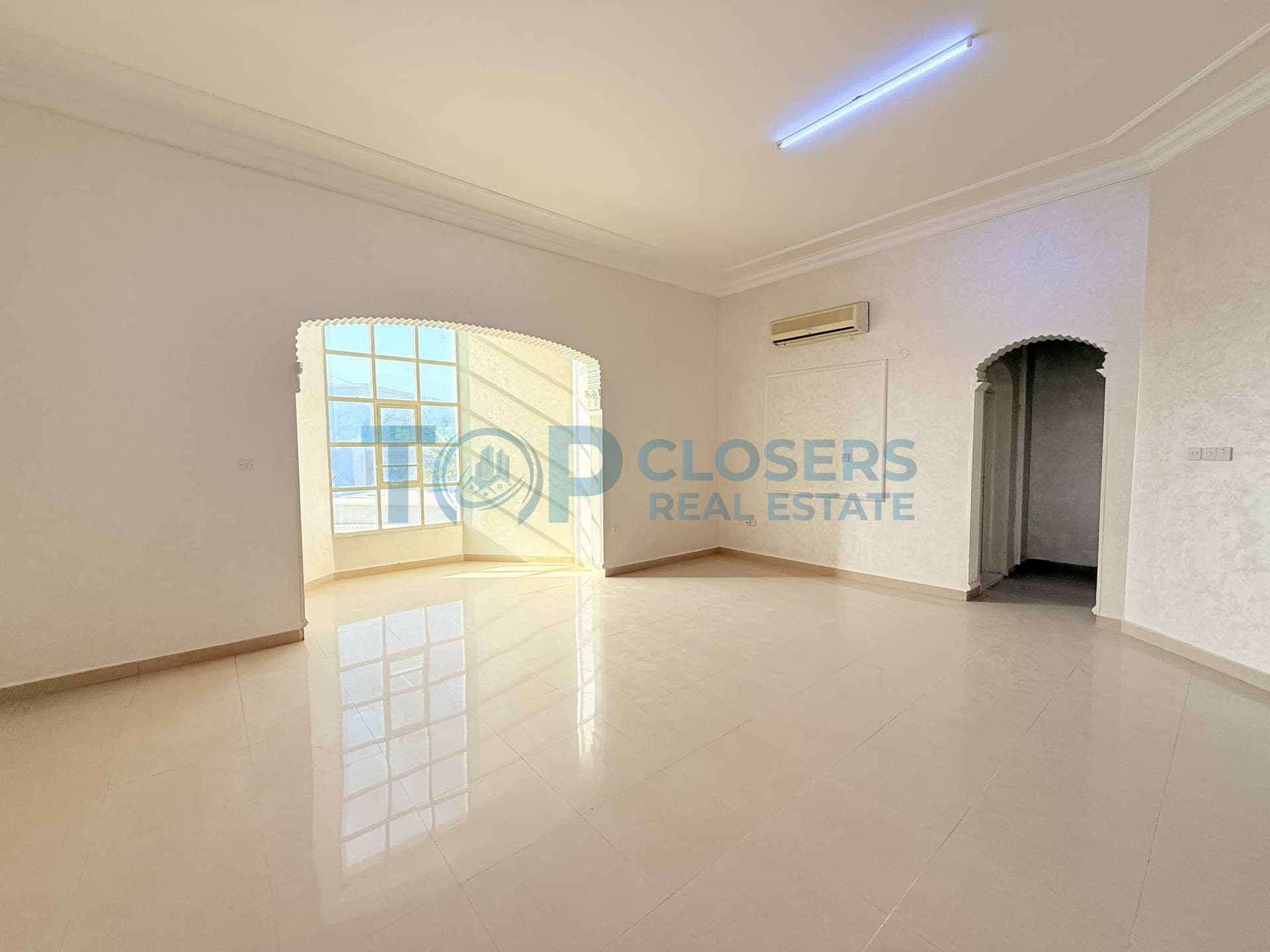 Spacious 1BHK | Monthly Pay| Including Utilities - Image 2