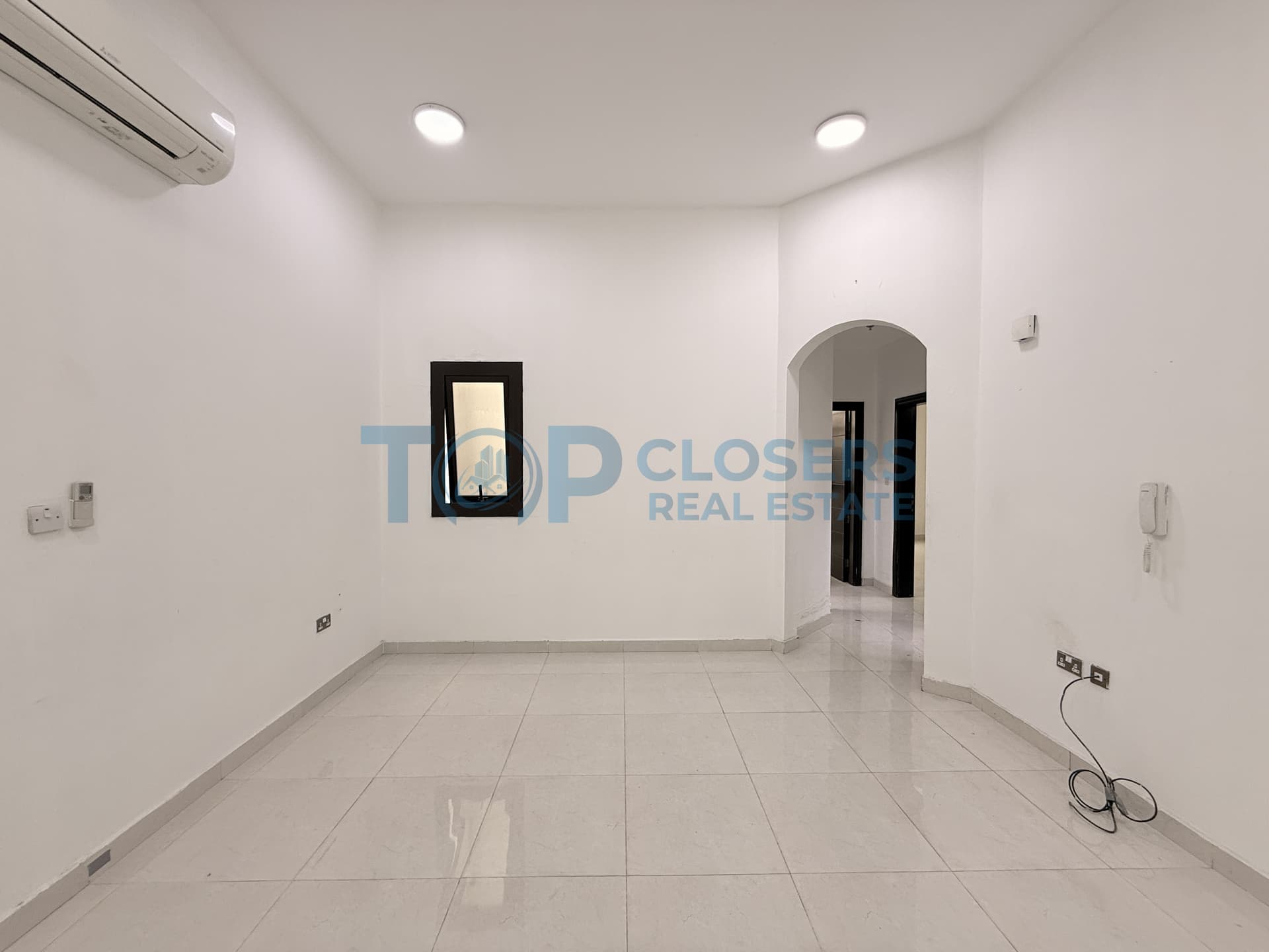 Spacious Apartment | Elevator | Basement Parking - Image 2