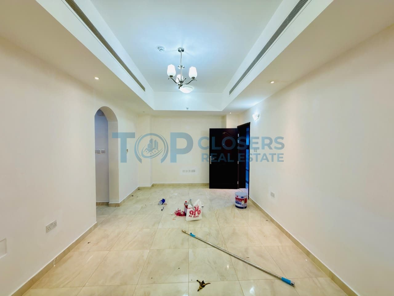 Prime Location| Near To UAE University| Bright - Image 1
