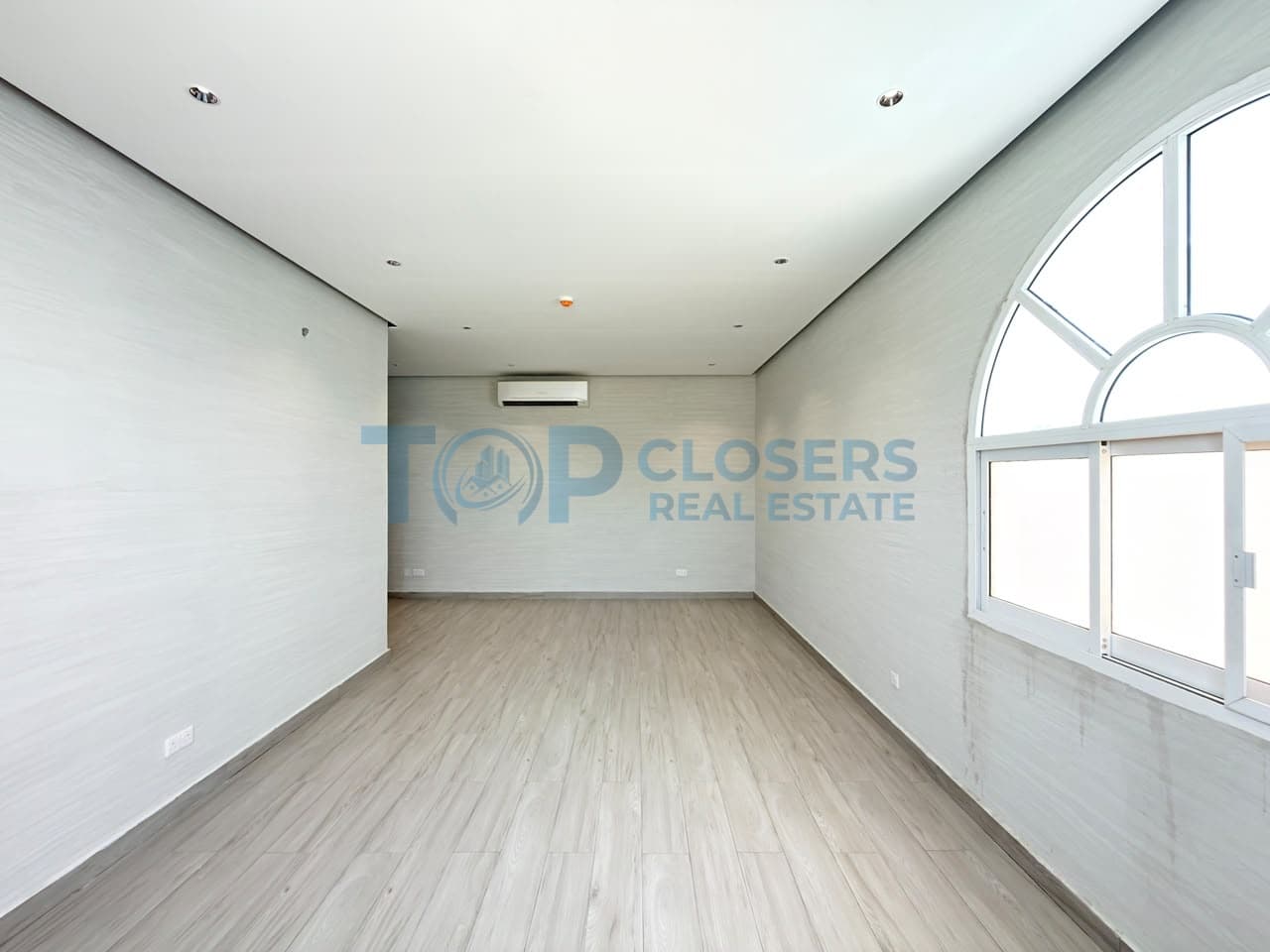 Ready To Move|Prime Location|Modern Studio - Image 1