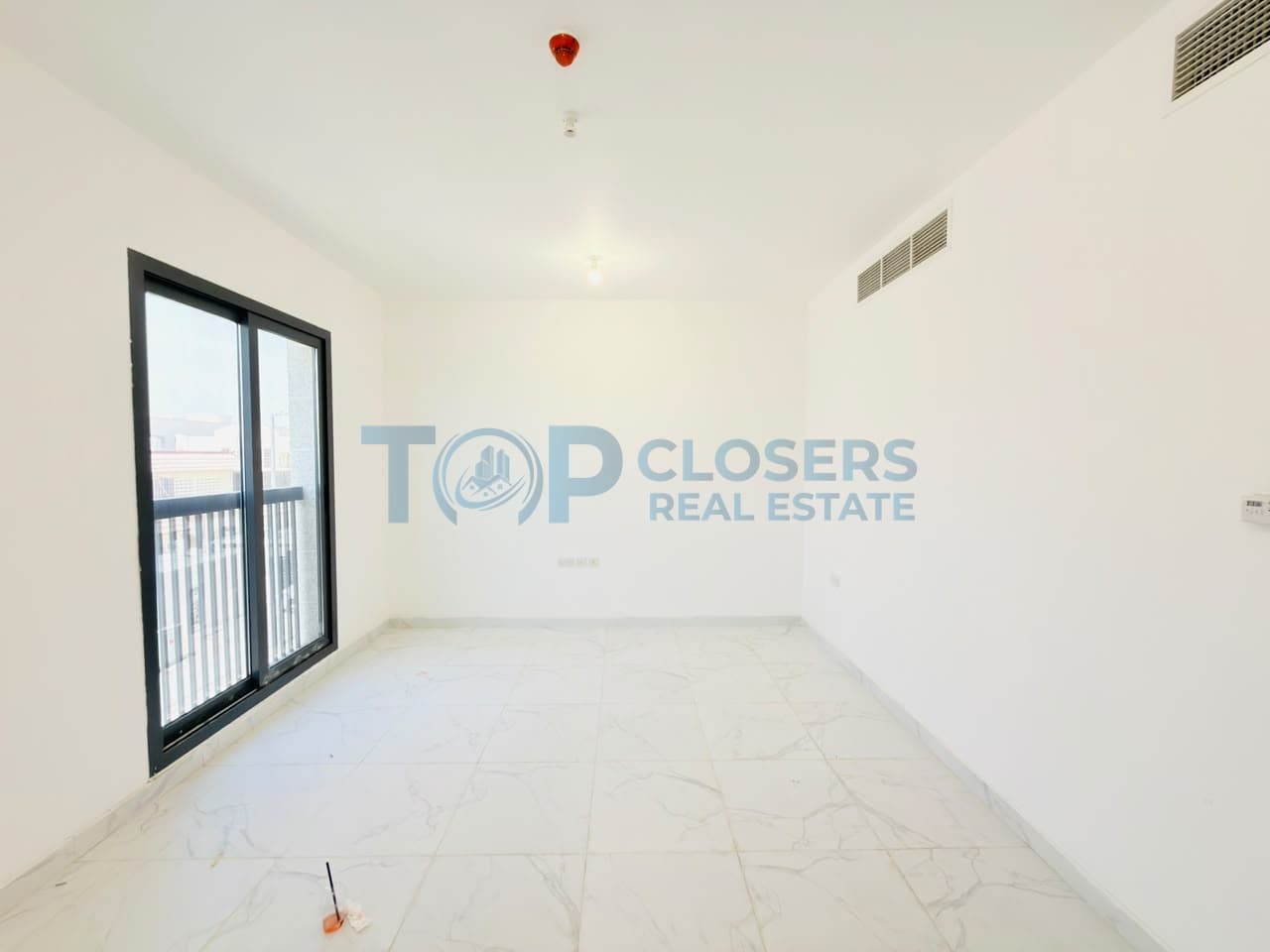 Bright and Spacious|Prime Location|Near STMC - Image 1