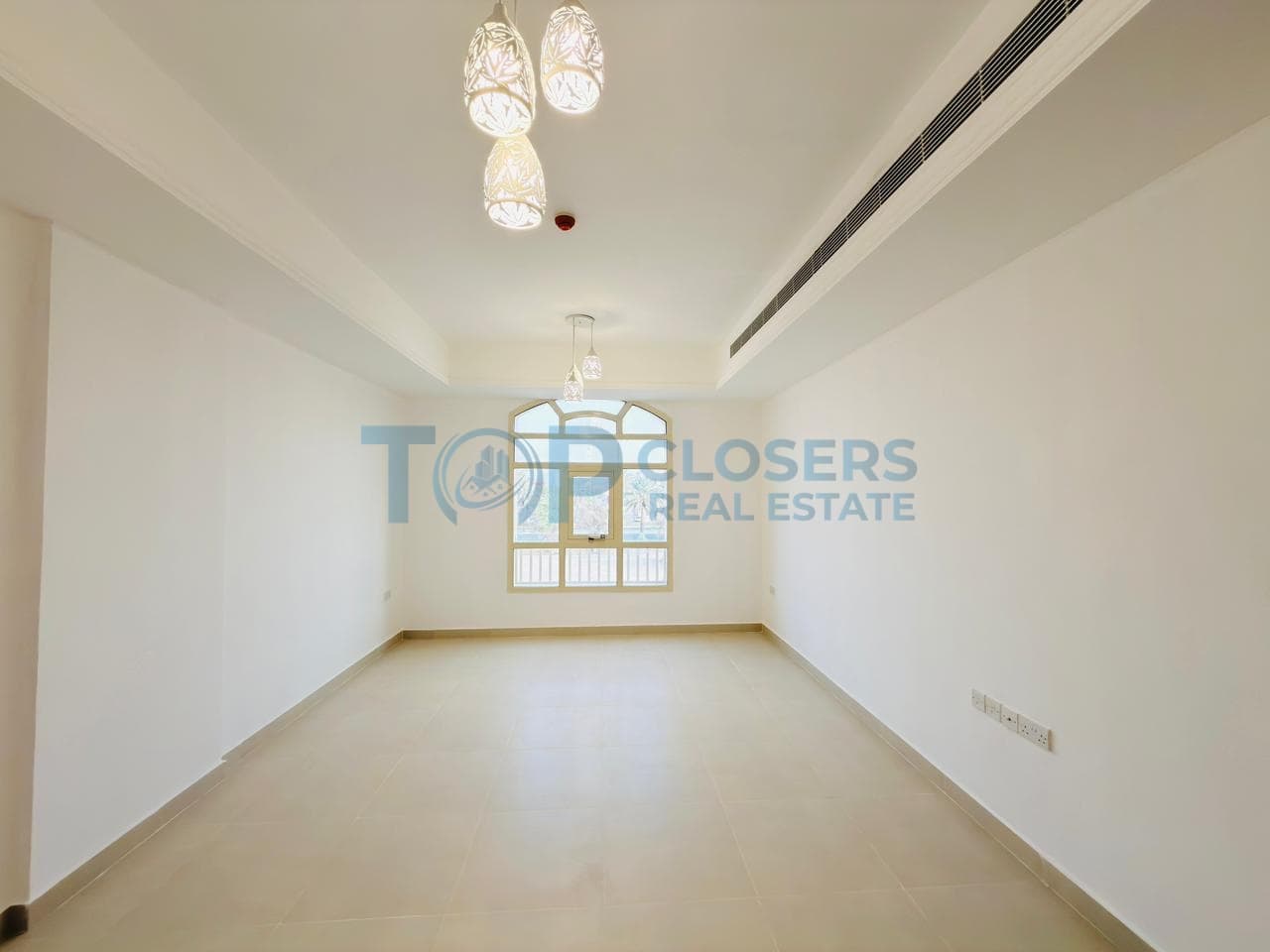 Prime Location| Ready To Move| Central AC - Image 1