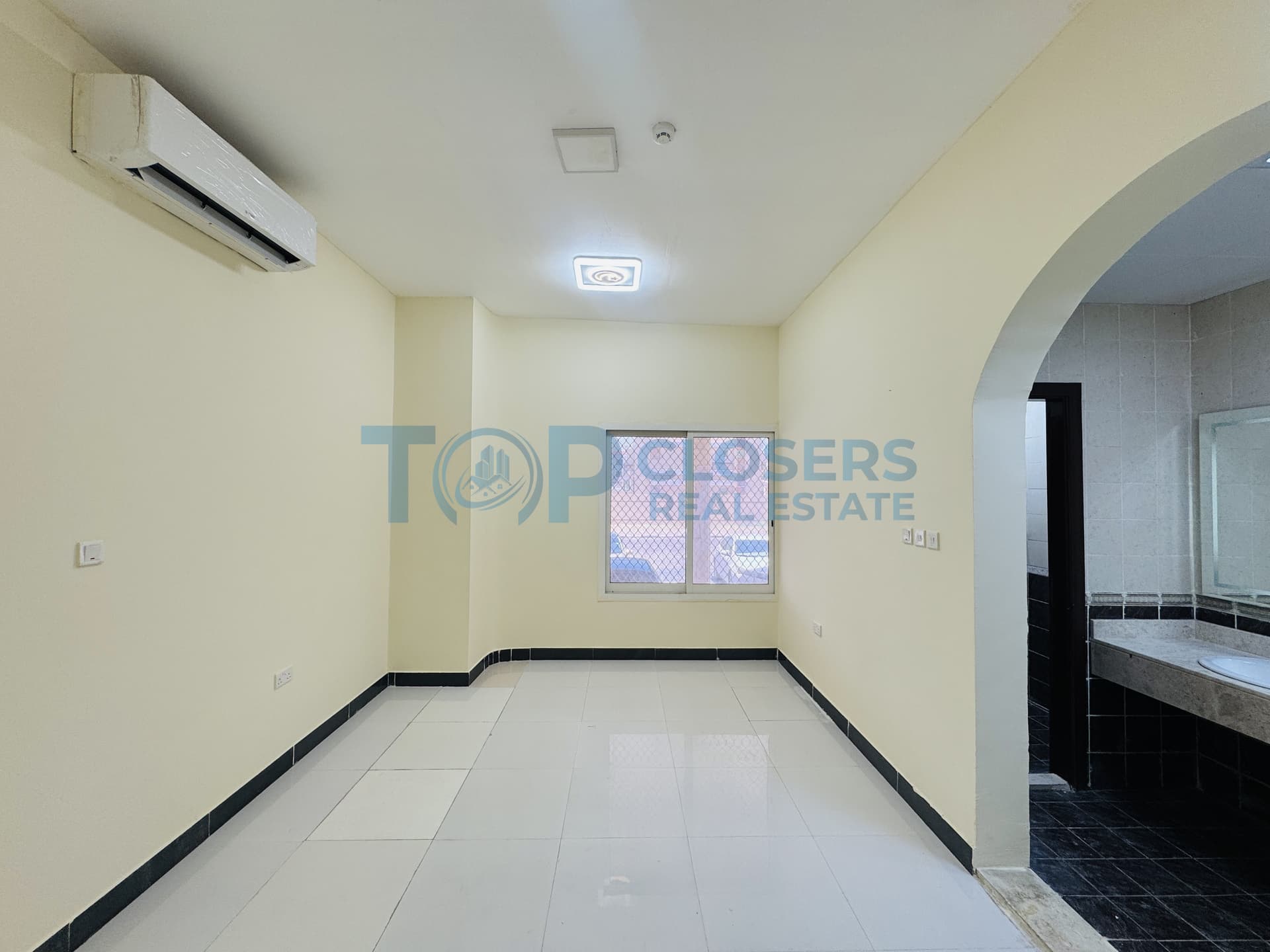 Free Utilities | Near To Burjeel | Prime Location - Image 3