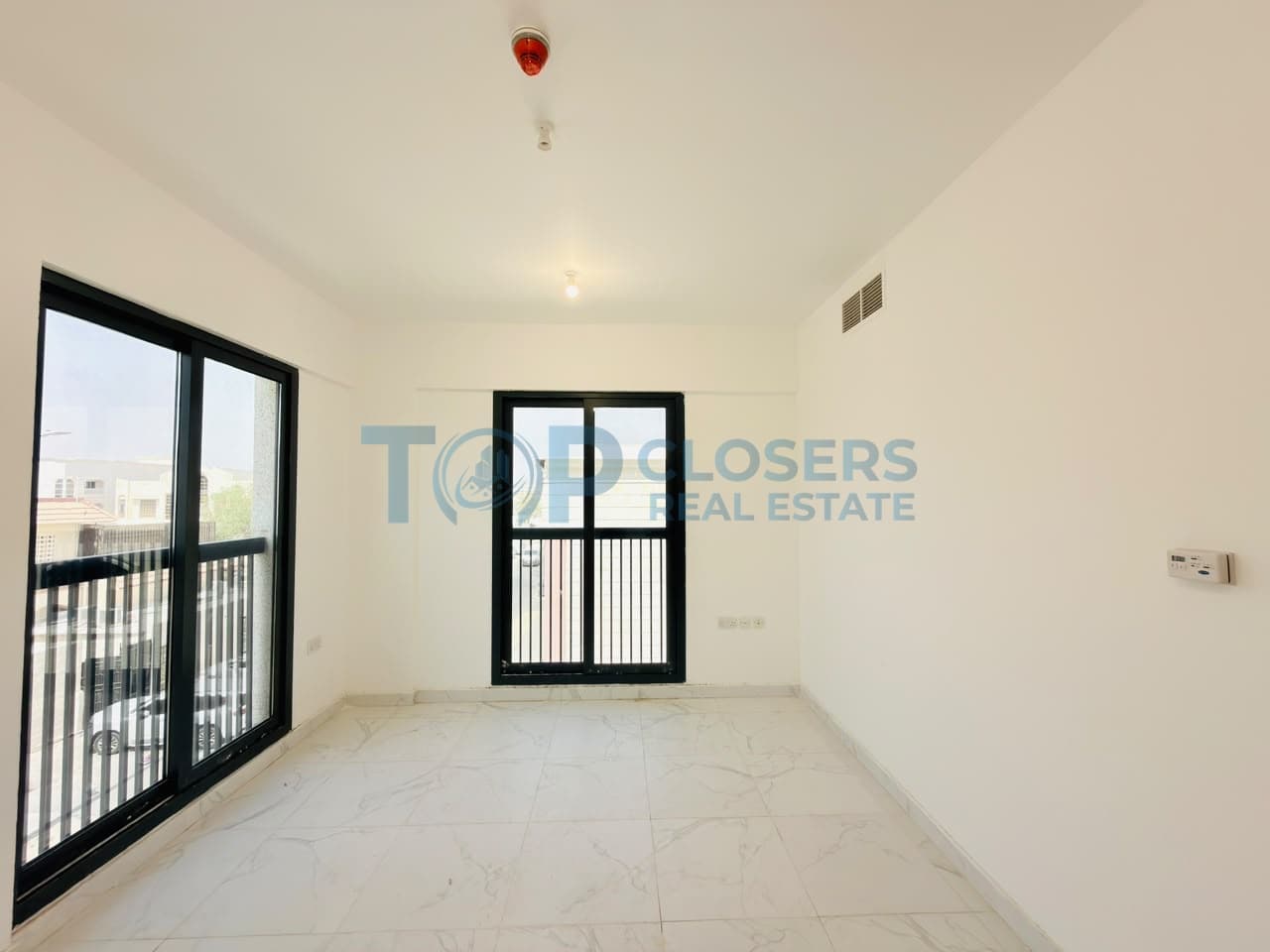 Bright and Spacious|Prime Location|Near STMC - Image 4