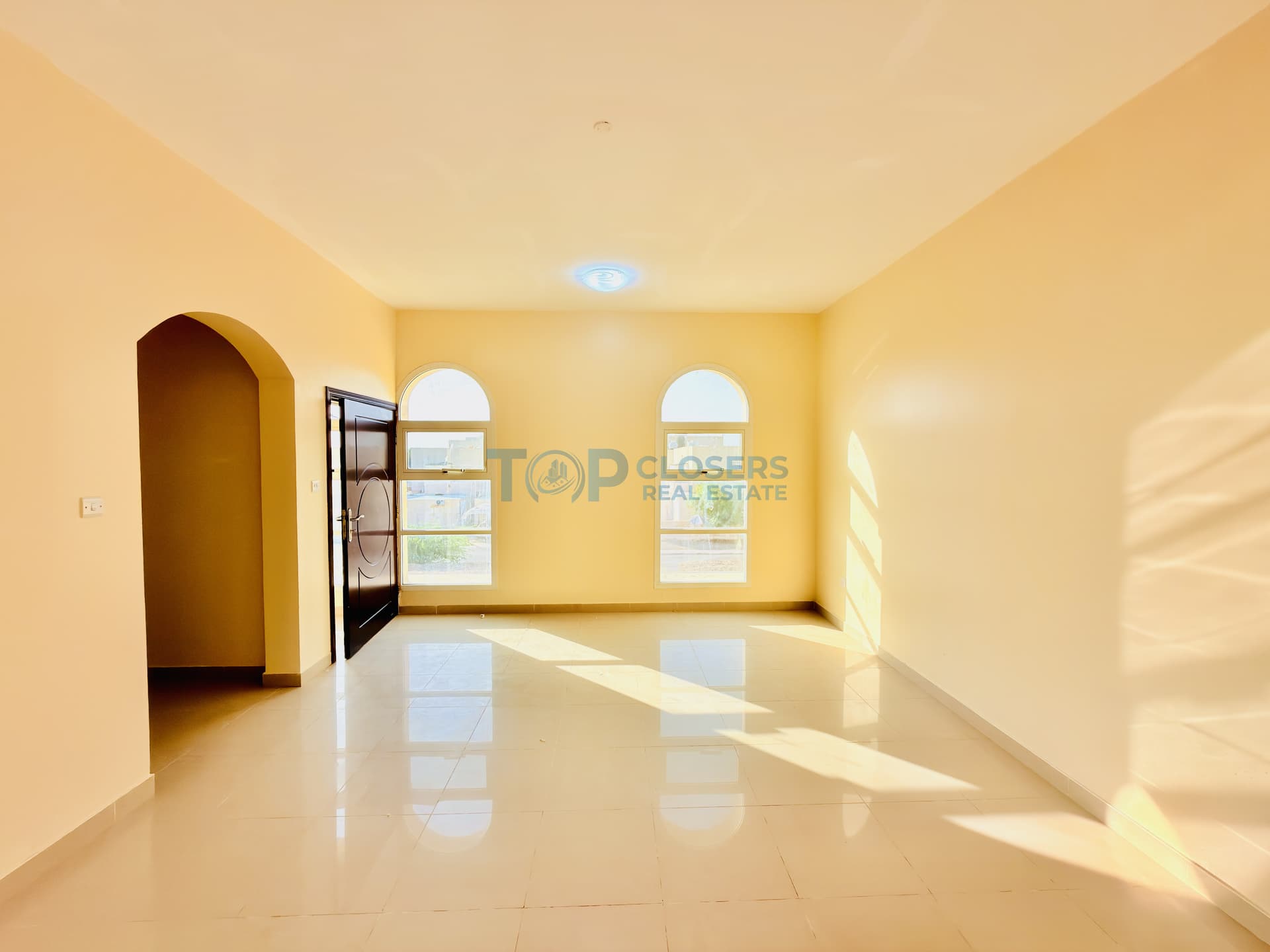 First Floor|Spacious and Bright| Built In Wardrobe - Image 1