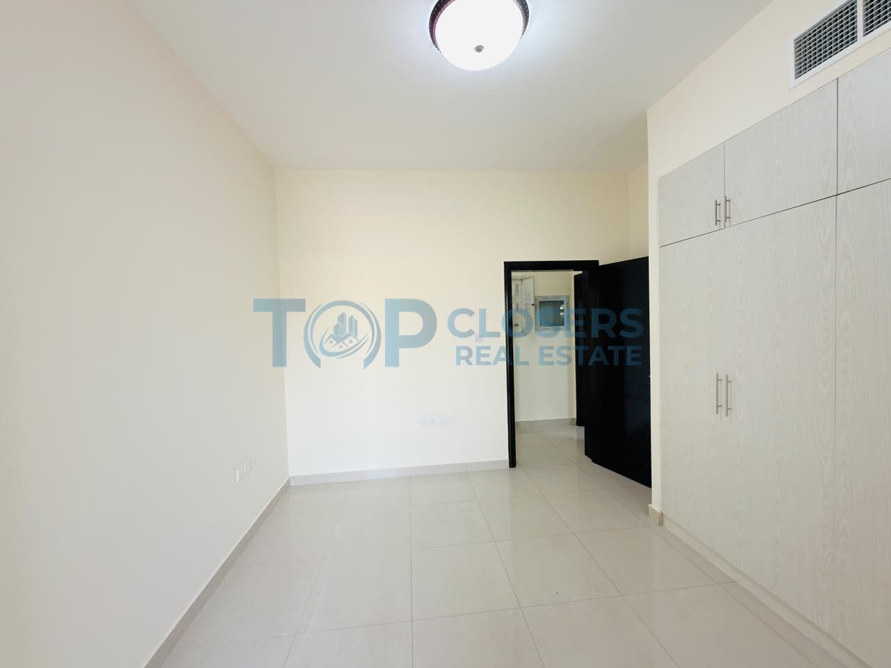Ready To Move| Near To School | Prime Location - Image 3