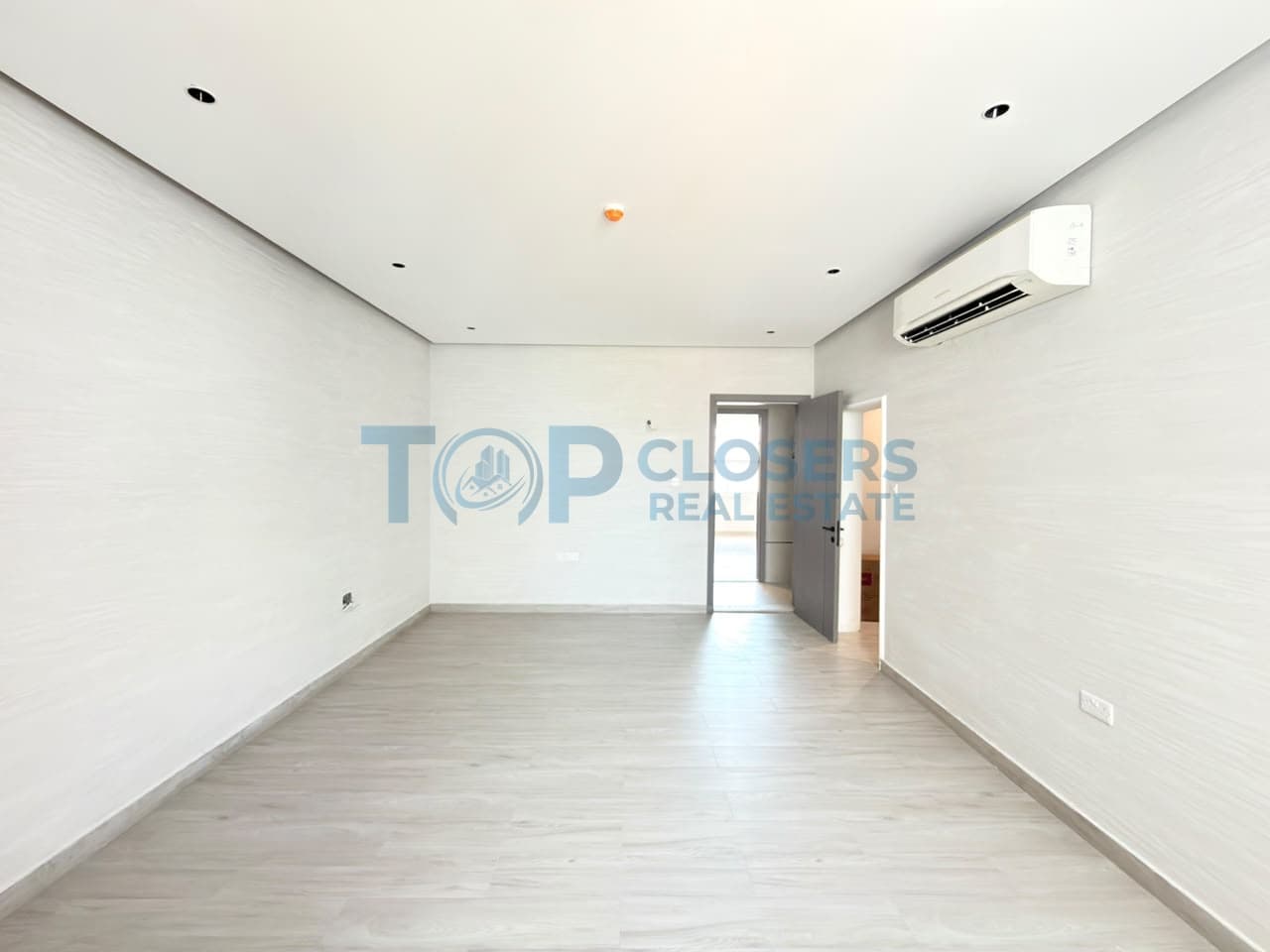 Ready To Move|Prime Location|Modern Studio - Image 2