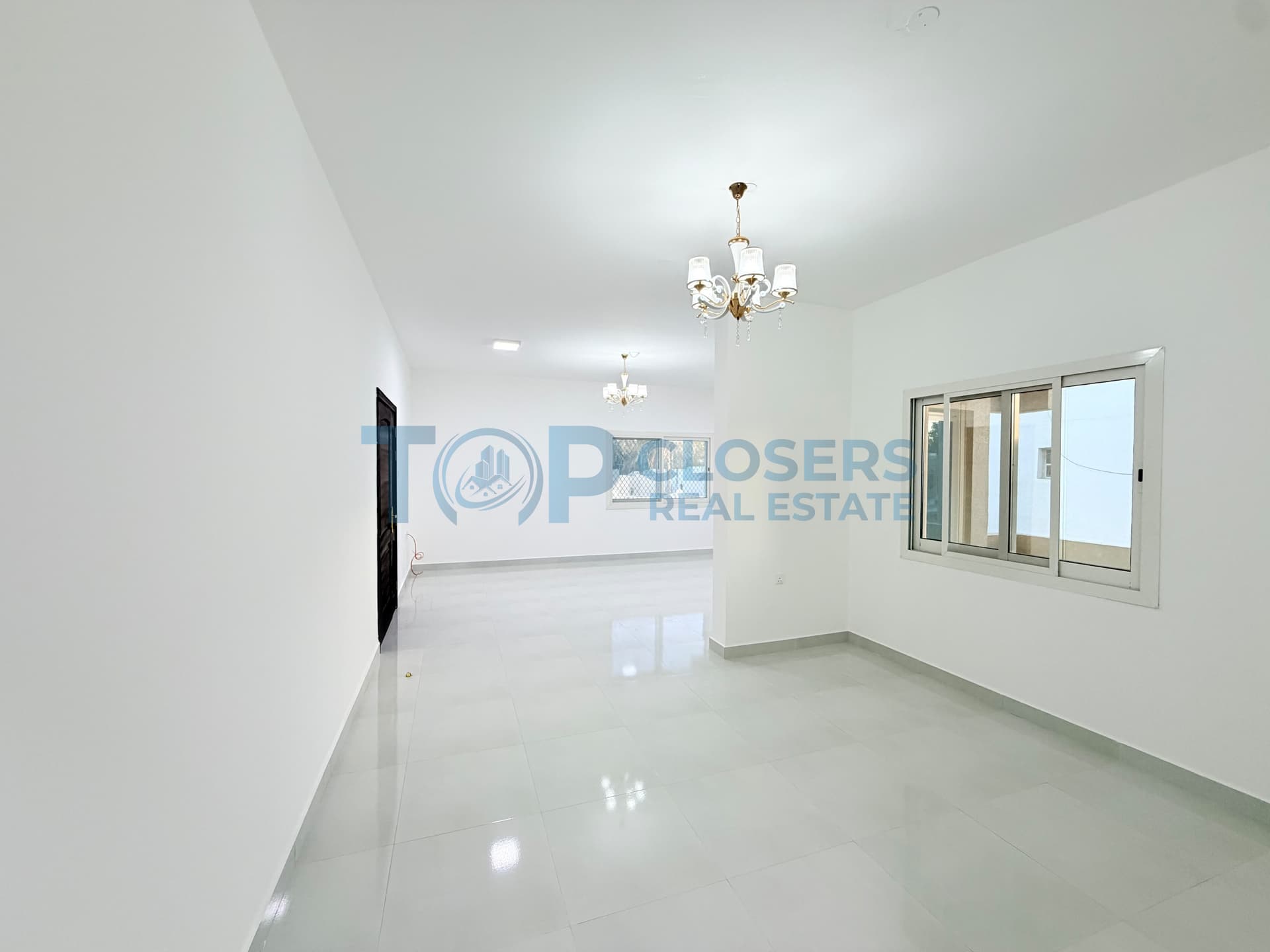 Fully Renovated | First Floor | 4 Payments - Image 4