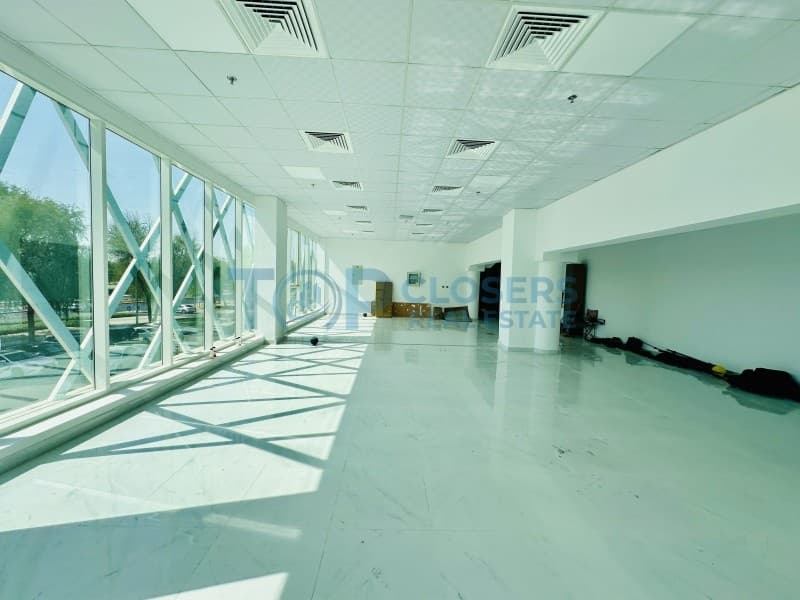Brand New Office | Prime Location | Best opportunity - Image 2