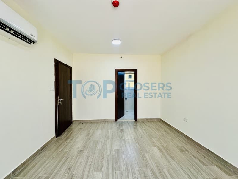 Modern 1 Br | Prime Location|First Floor|Elevator - Image 2