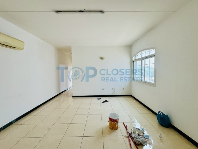 Flexible Payment | Prime Location |Bright Spacious - Image 3