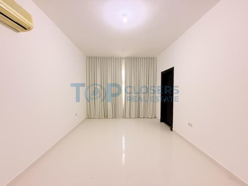 Spacious Apartment | Elevator | Basement Parking - Image 2