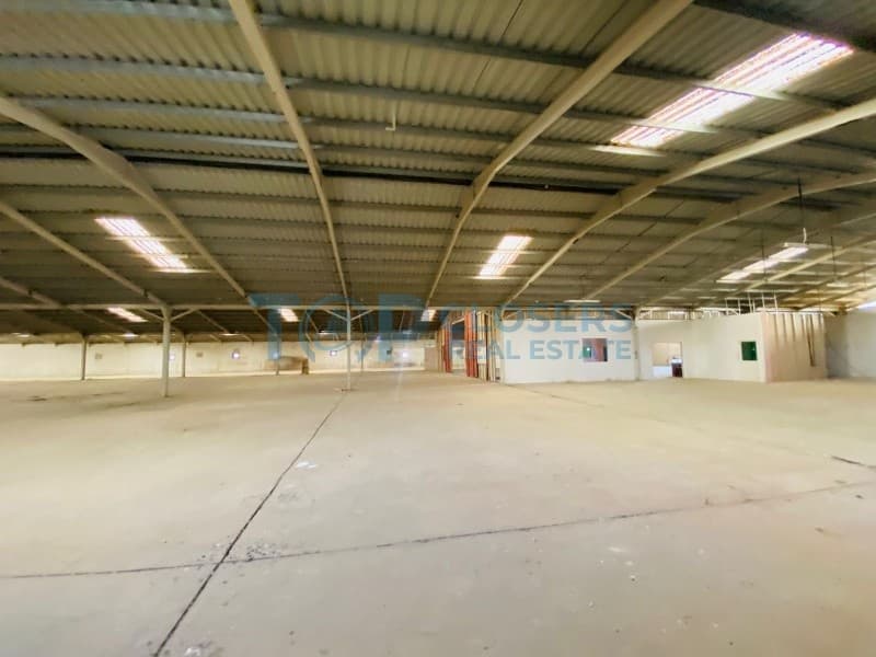 Perfect For Factory| Hot Deal| Free Parking - Image 4