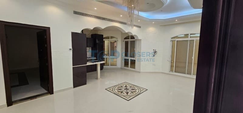 Near To Dubai | PeaceFull Location | Private Pool - Image 4